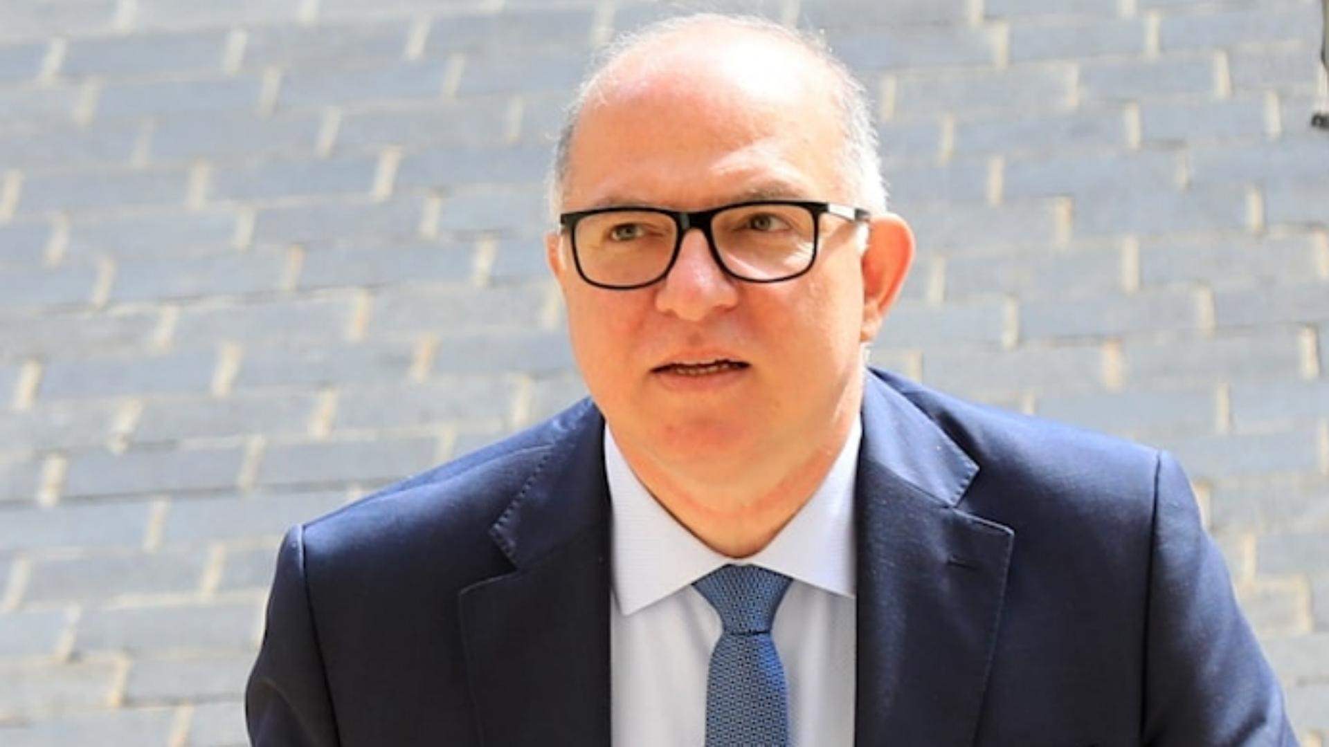 مذكّرة لوزير العمل تحظّر الإعلان والترويج لمكاتب استقدام العاملات الأجنبيات