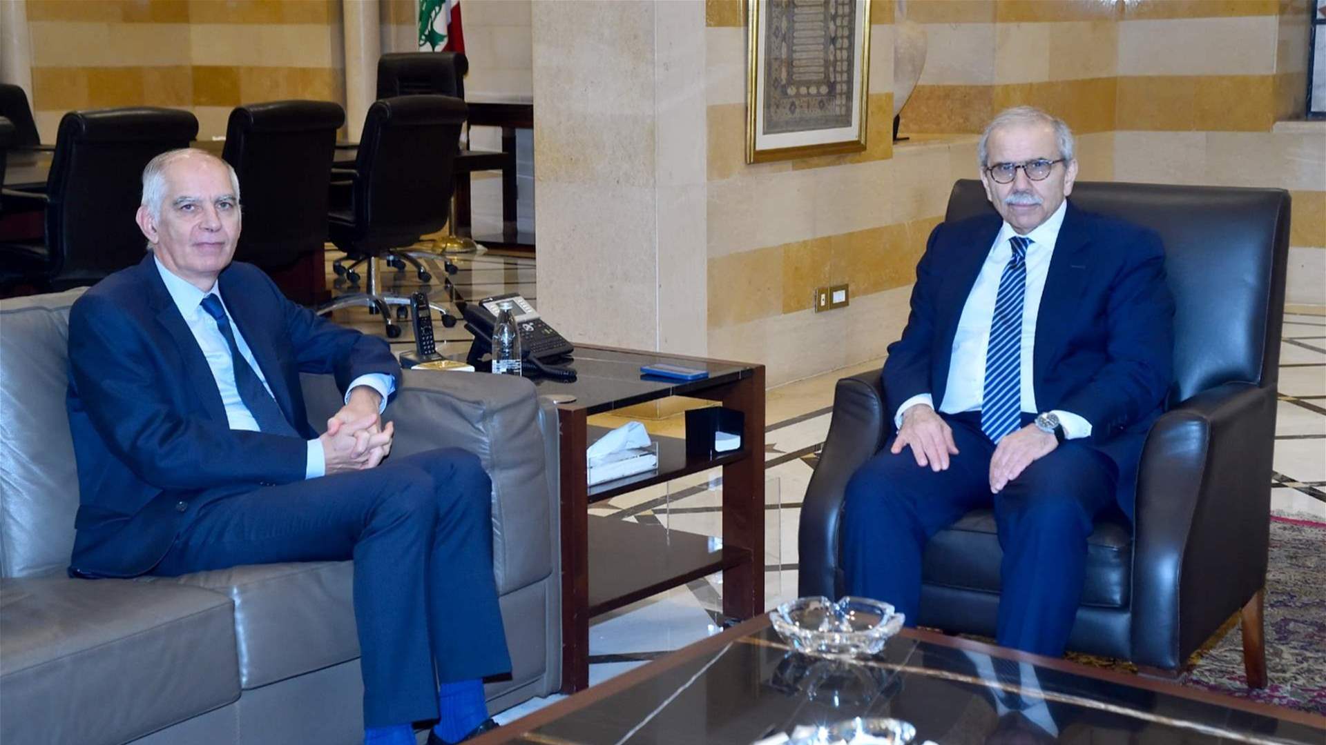 سلام استقبل ماغرو ووفدا من مجموعة CMA-CGM: الأولوية لوقف الاعتداءات ولانسحاب إسرائيل من الأراضي التي تحتلها وعودة الأسرى