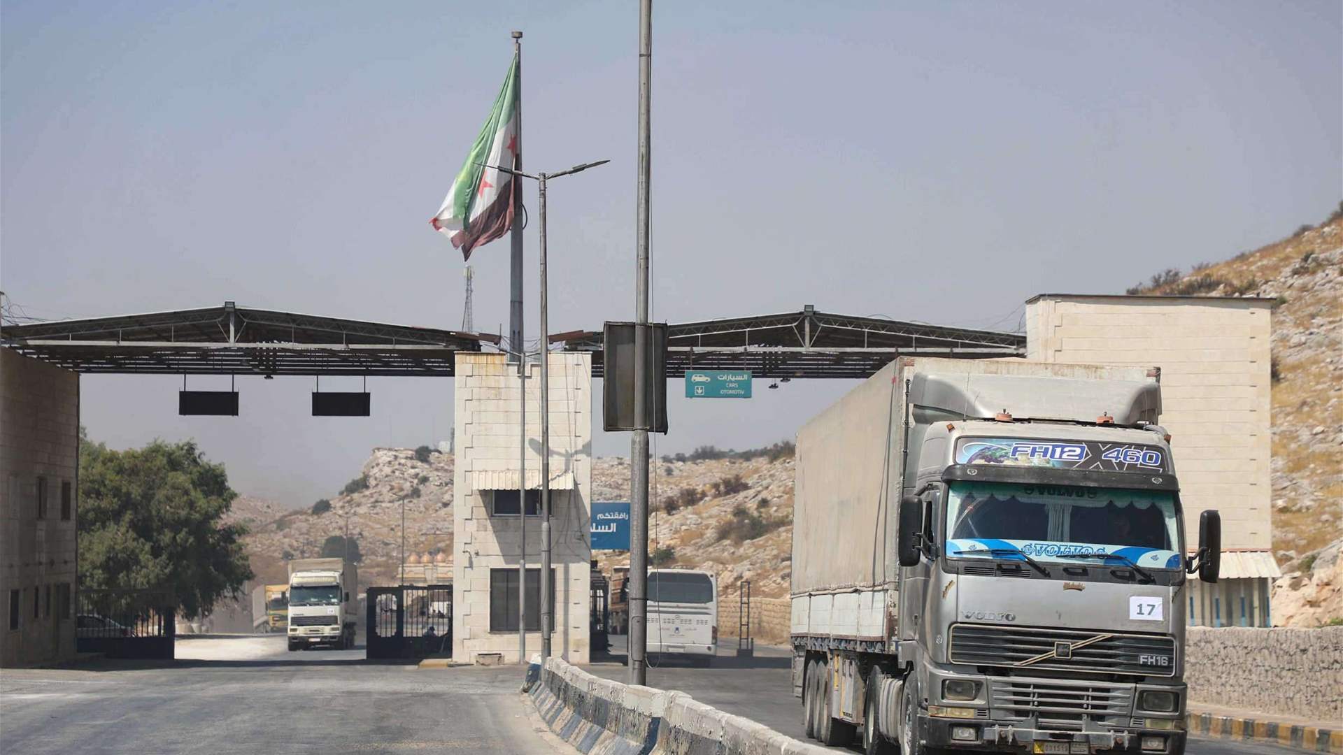 Videos and reports point to detentions near Syria-Lebanon border