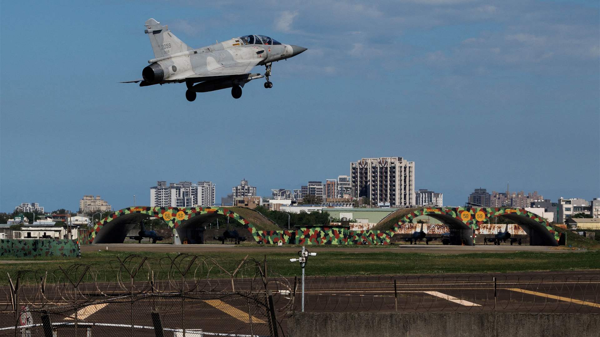 الصين تجري مناورات عسكرية حول تايوان وسط توترات مع اليابان