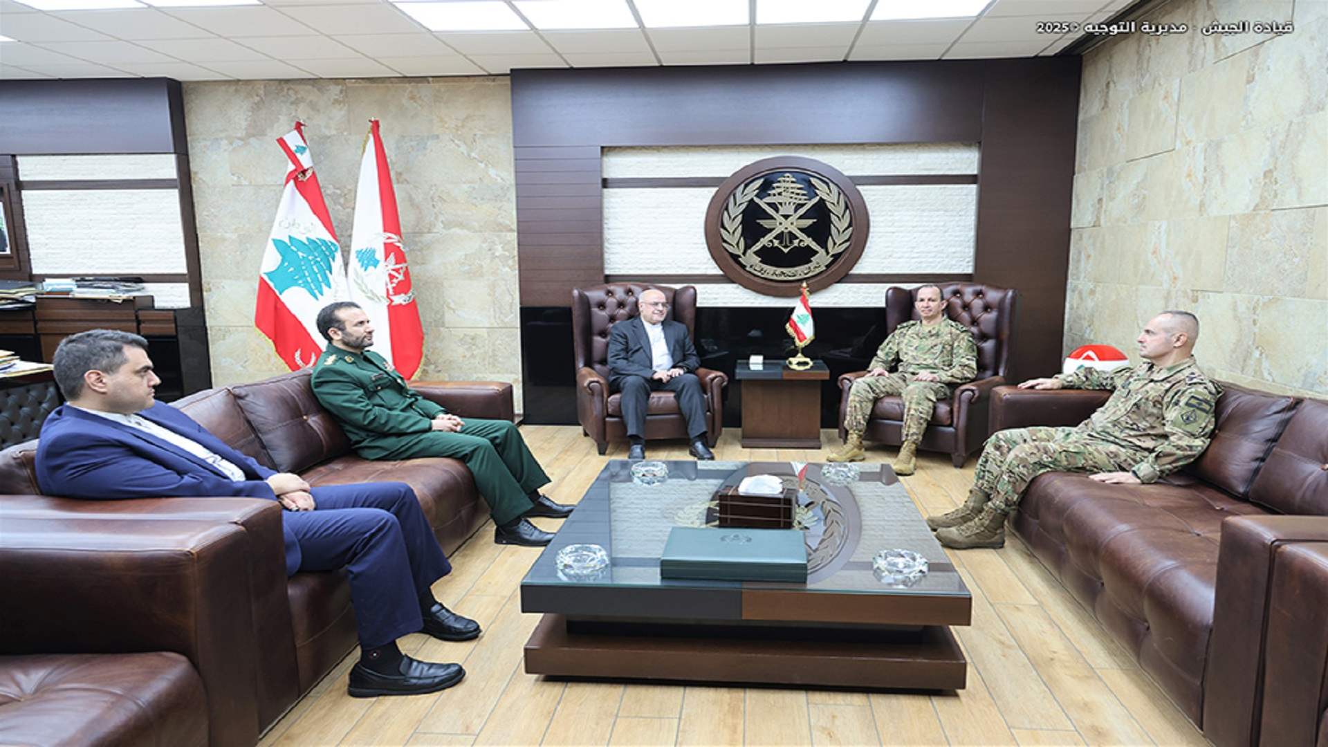 قائد الجيش استقبل السفير الإيراني