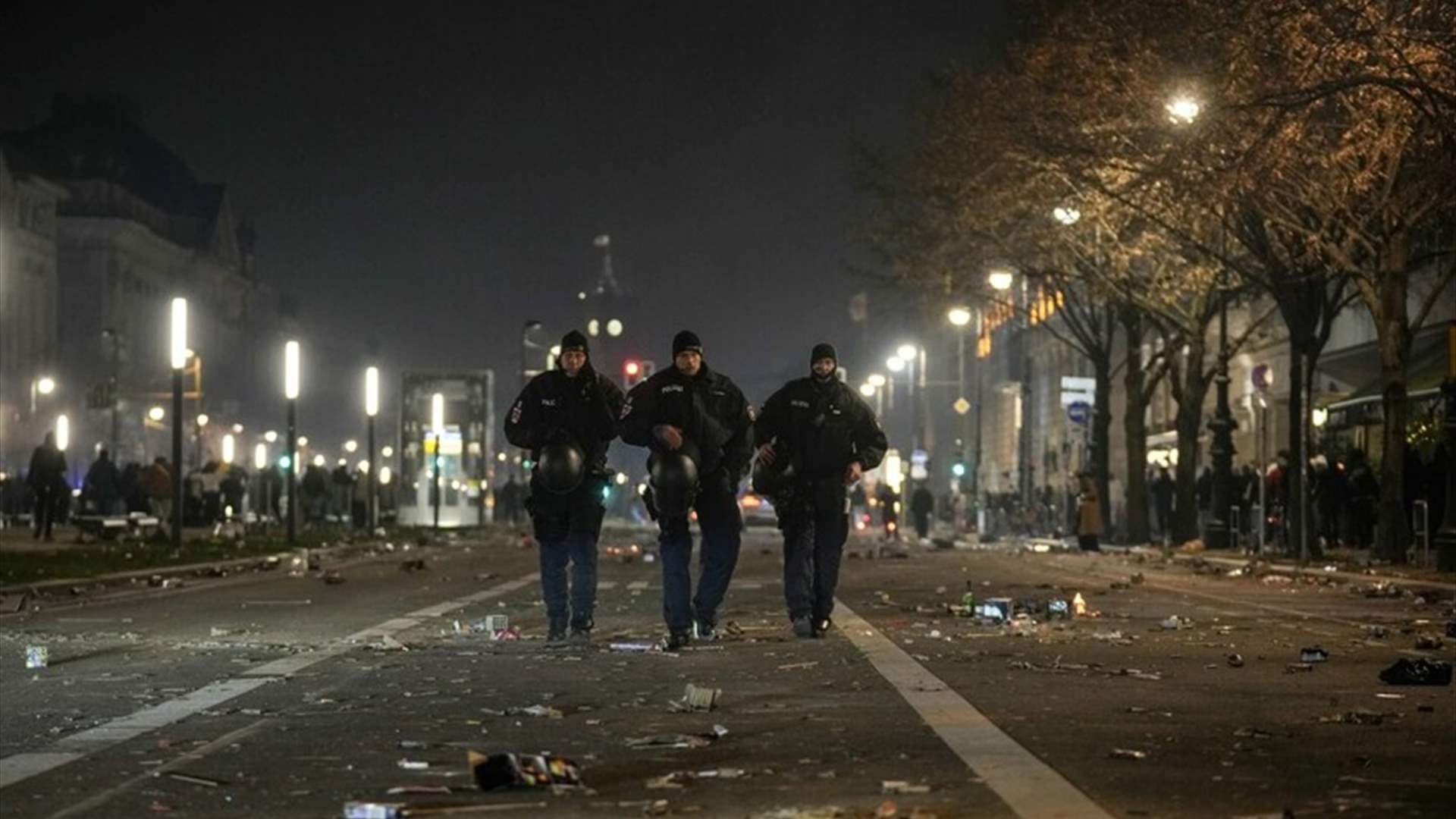 اعتقال نحو 430 شخصا وإصابة العشرات من رجال الشرطة في أعمال شغب ليلة رأس السنة في المانيا