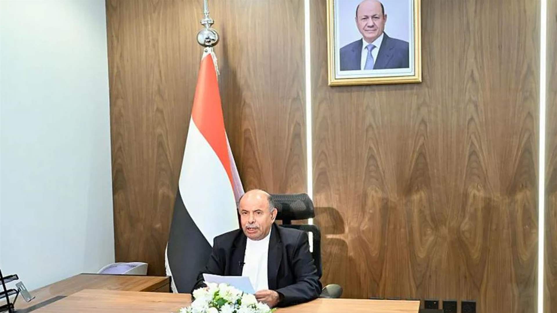 محافظ حضرموت يعلن إطلاق عملية لاستعادة المواقع العسكرية "سلميا": هذه العملية ليست إعلان حرب