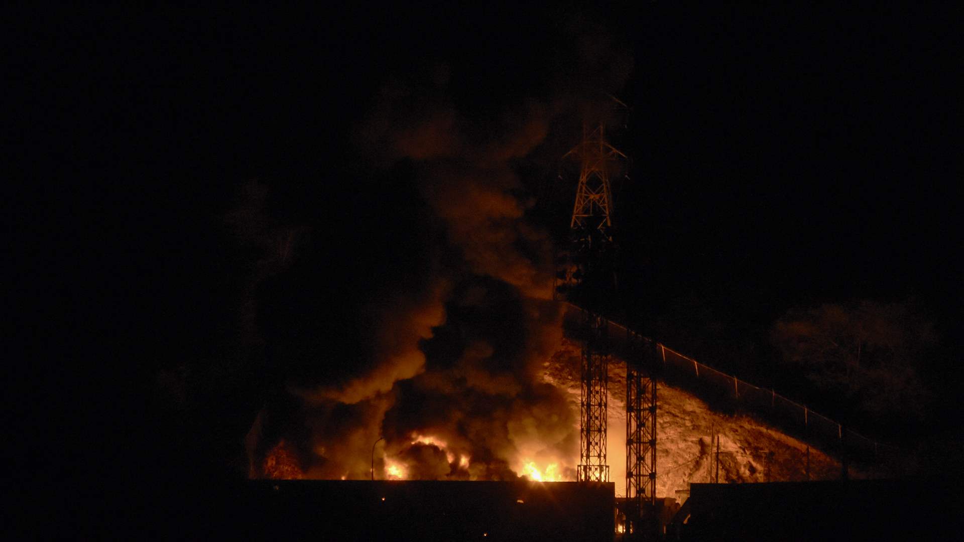 Explosions heard in Venezuela's capital: AFP 