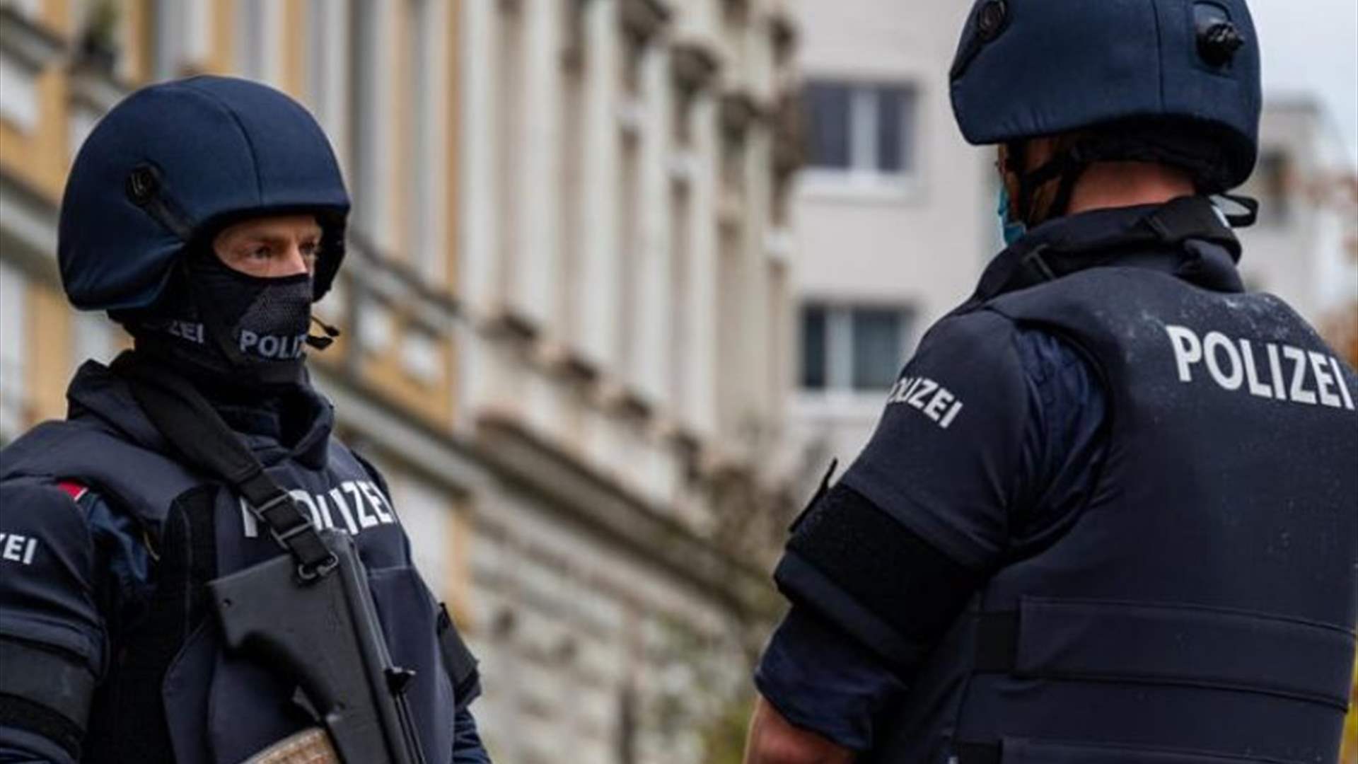 الشرطة النمساوية: العثور على قنبلة يدوية ‍عند مدخل مبنى قريب من كنيس يهوديّ 