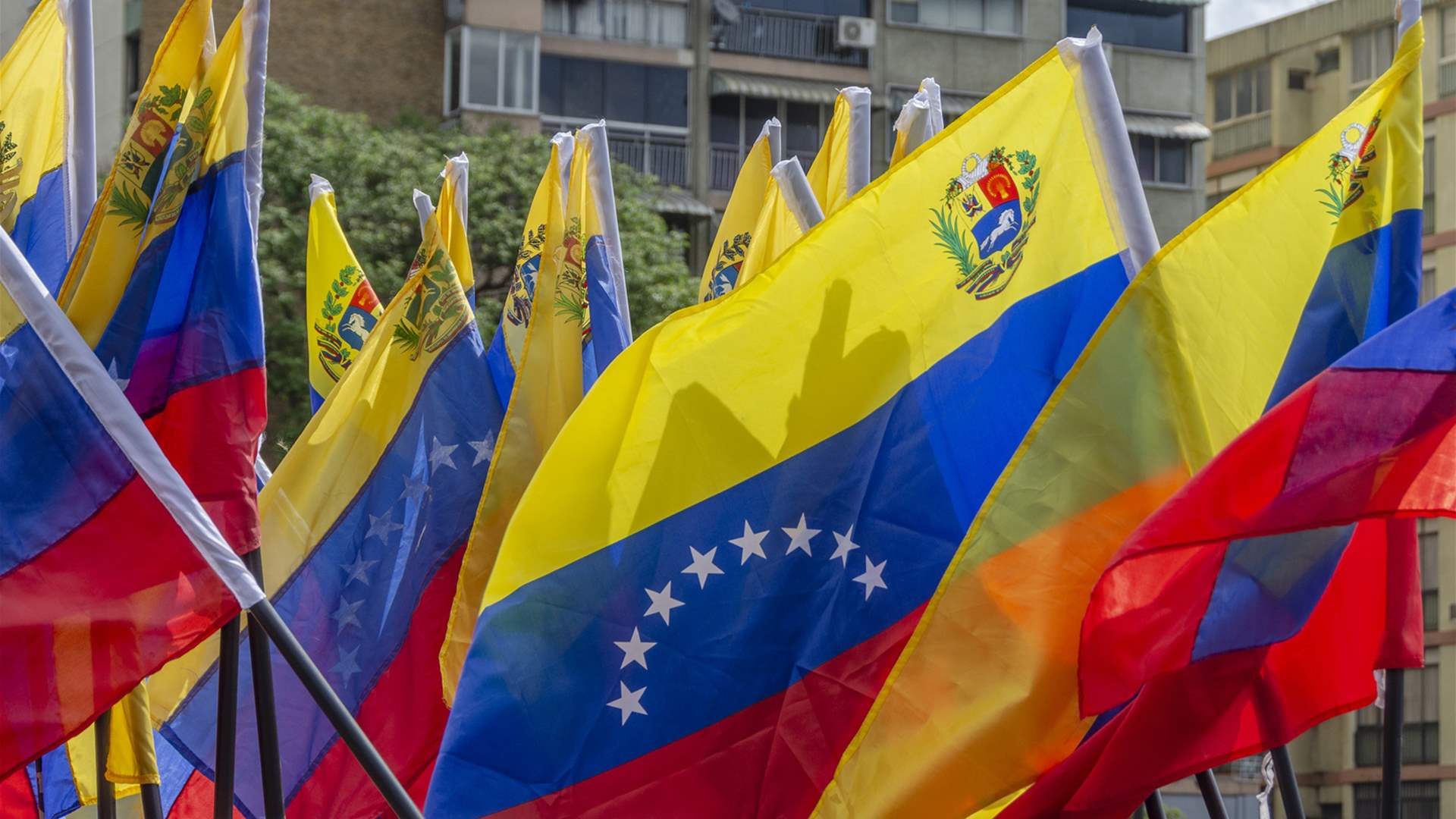 اتحاد فنزويلي: احتجاز 14 من العاملين في مجال الإعلام