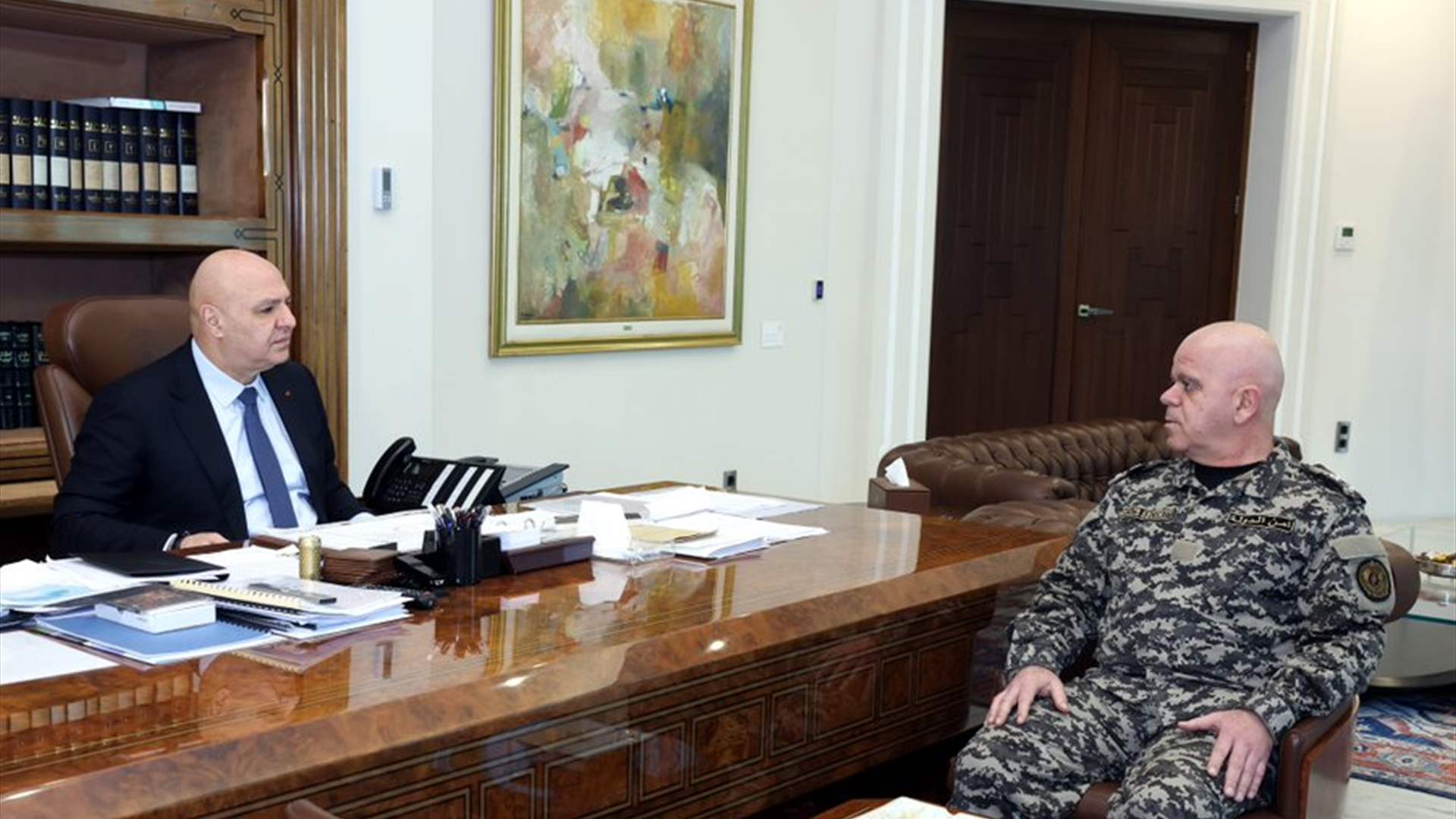 الرئيس جوزاف عون اطّلع من المدير العام لأمن الدولة اللواء الركن إدغار لاوندوس على عمل أمن الدولة في مكافحة الفساد ومنع الرشاوى في الإدارات والمؤسسات العامة