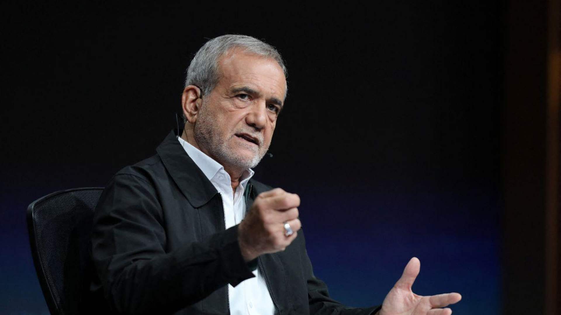 الرئيس الإيرانيّ دعا أجهزة إنفاذ القانون إلى عدم التعرّض للمتظاهرين