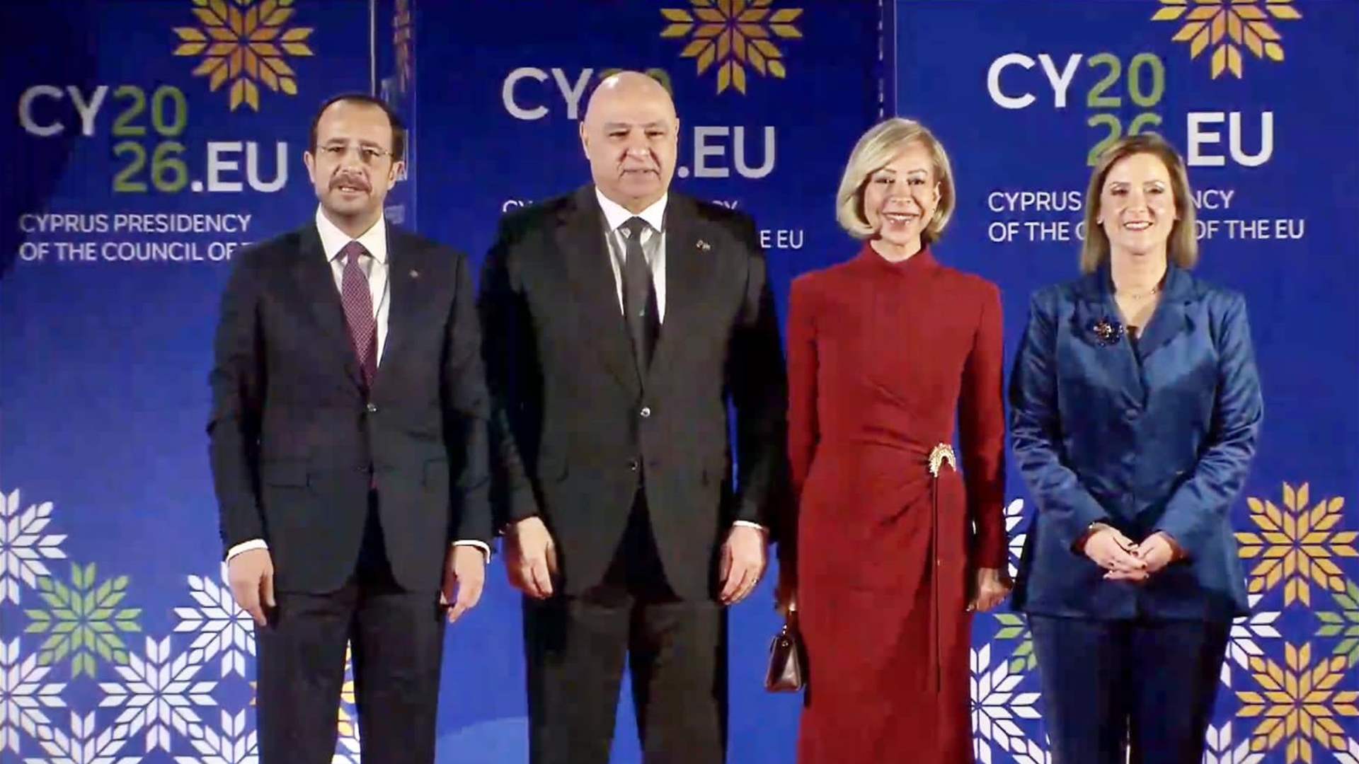 الرئيس عون واللبنانية الاولى شاركا في نيقوسيا في احتفال تسلم قبرص رئاسة الاتحاد الاوروبي