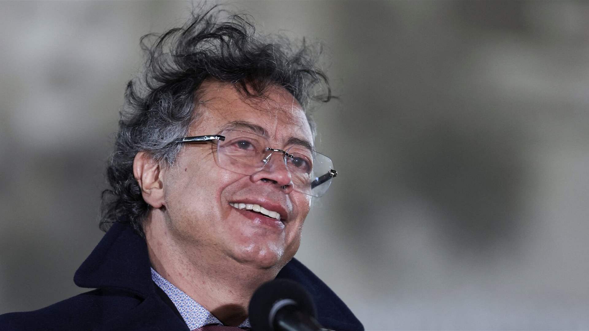 ترامب يجري محادثات مع رئيس كولومبيا ويقول إنهما سيلتقيان بالبيت الأبيض 