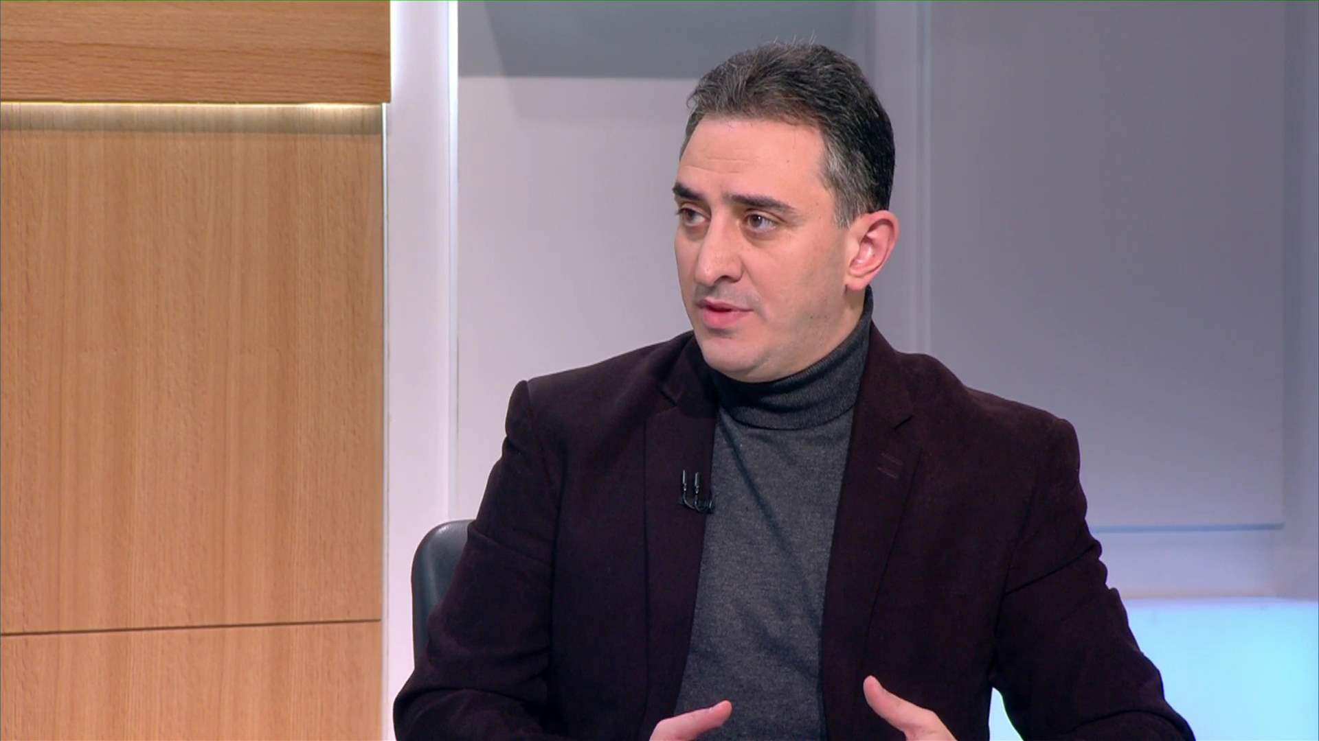 الحاج لـ "جدل": لا خلاف مع الرئيس عون في الأهداف..ولعدم تحميل الجيش أي مسؤولية لأن المسألة سياسية 