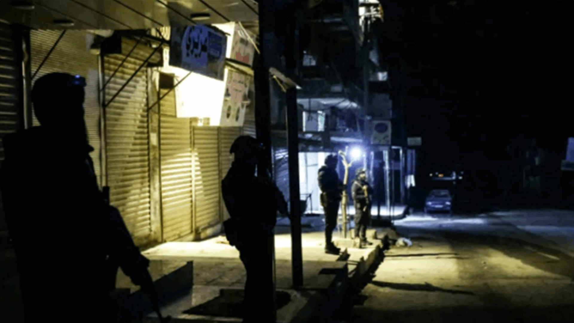 الجيش السوري يستأنف قصف حيّ كردي بحلب بعد رفض مقاتلين مغادرته