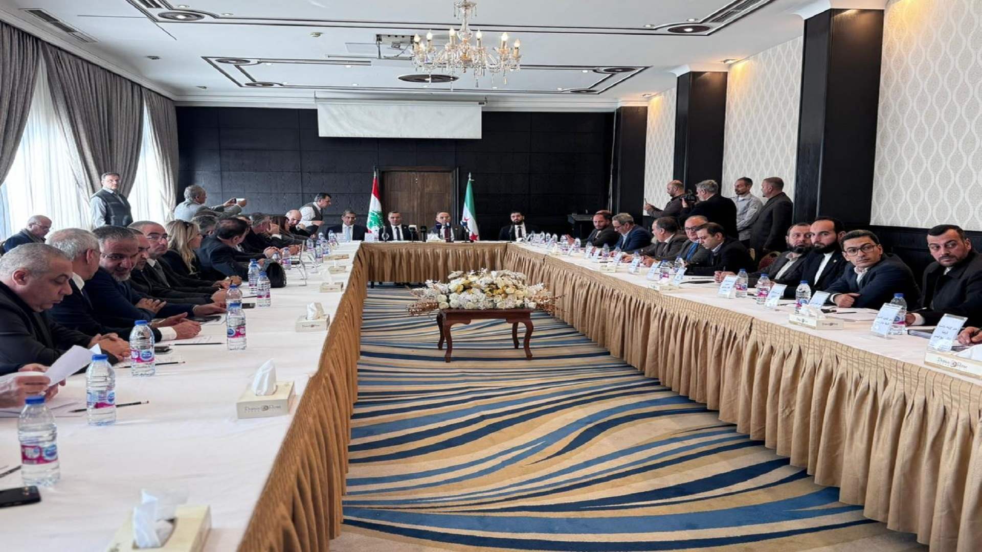 انطلاق الاجتماع الزراعي الموسّع بين مسؤولي ومتخصصي القطاع الزراعي في لبنان وسوريا برئاسة وزير الزراعة نزار هاني ونظيره السوري أمجد بدر في دمشق