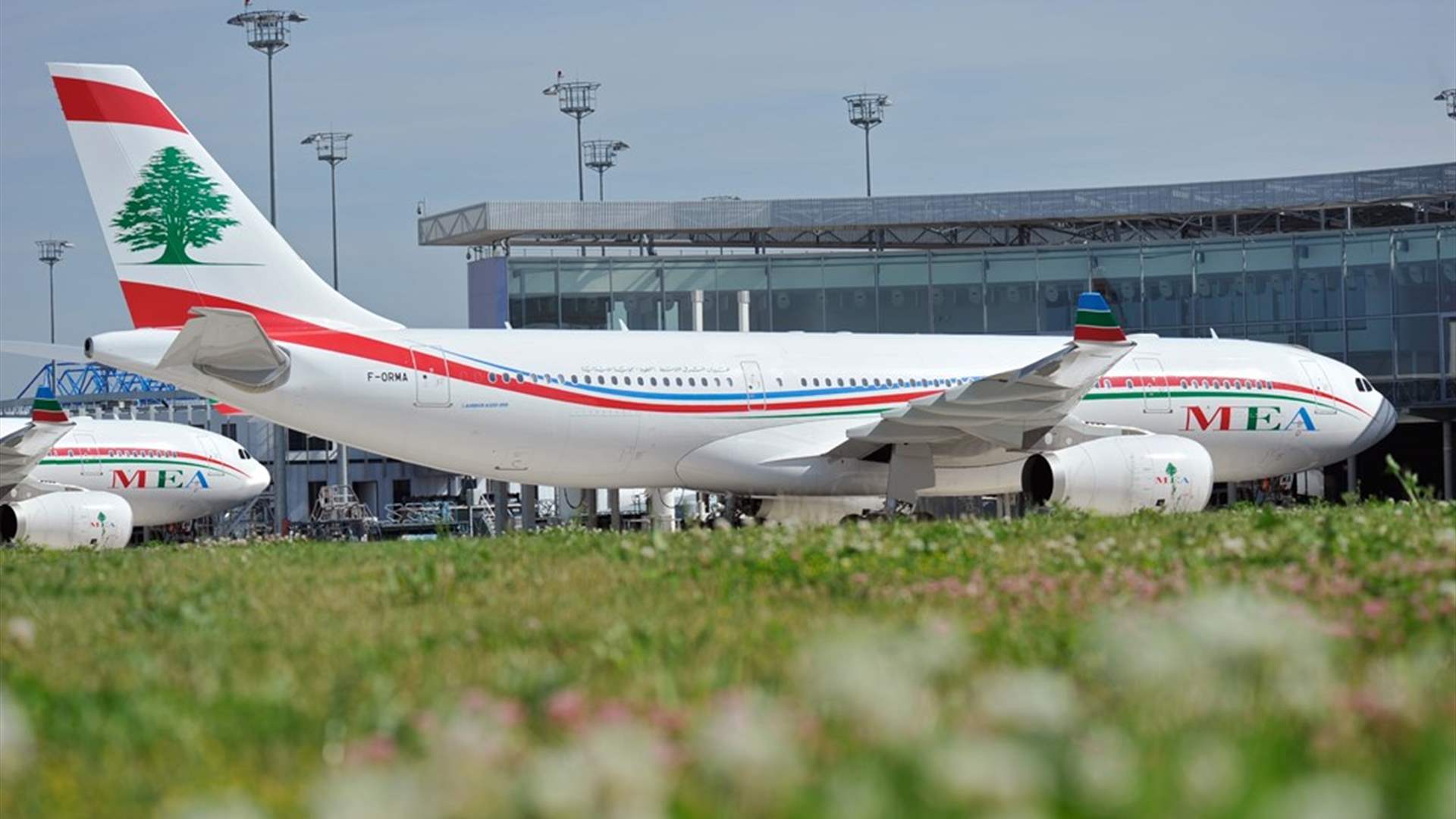 مستخدمو شركة "طيران الشرق الأوسط": إقرار ترقيات وسلم رتب ورواتب جديد إنجاز مهم لتعزيز الاستقرار الوظيفيّ