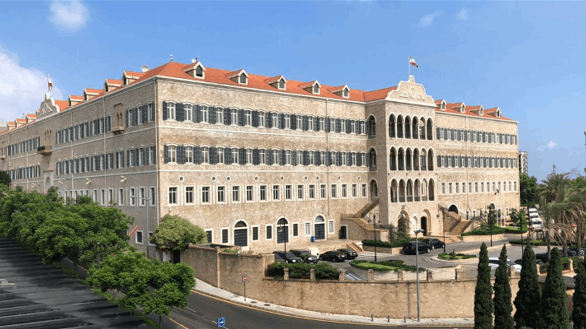 مجلس وزراء في السرايا الحكومية بعد ظهر يوم الخميس المقبل لدرس جدول أعمال من 13 بندا