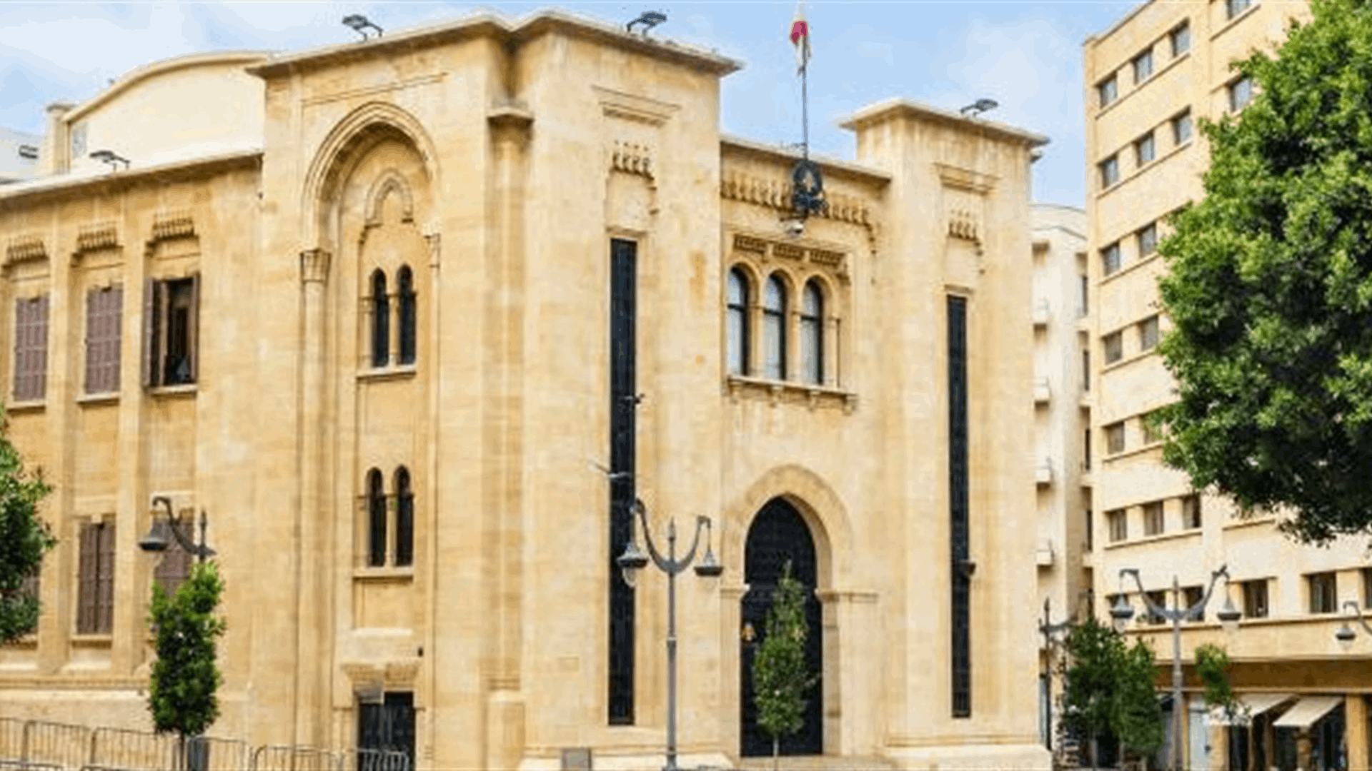 لجنة الاقتصاد بحثت مع وزير الصناعة في تعزيز الرؤية الاقتصادية وتطوير القطاع الصناعي