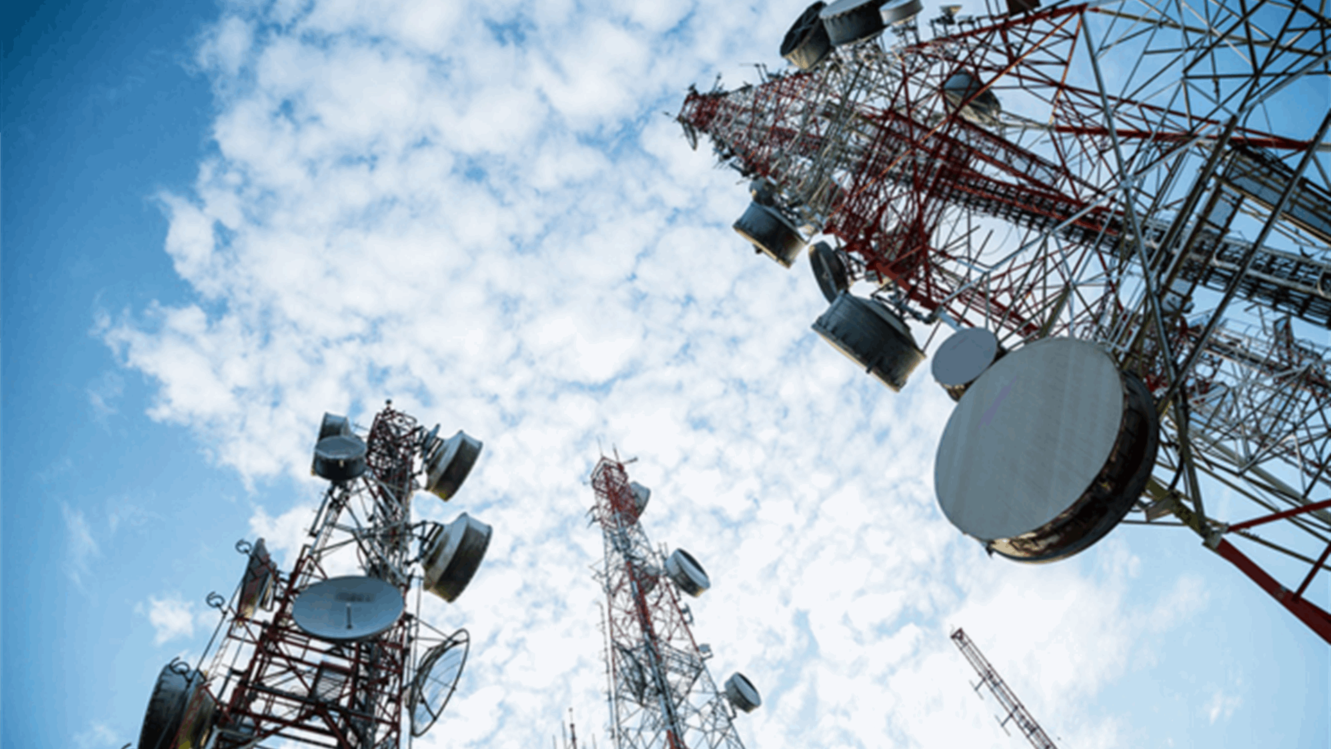 نقابة الخليويّ: الإدارات الحالية وجميع الموظفين يبذلون جهدًا جبارًا و استمراريتهم هو الخط الأحمر