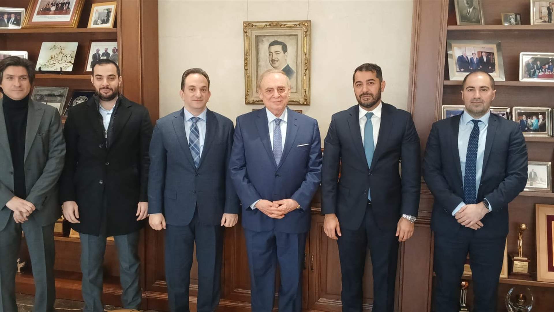 البستاني يستقبل وفدًا من الملحقين الاقتصاديين ويؤكد أهميتهم في تعزيز الصادرات اللبنانية وفتح الأسواق الجديدة