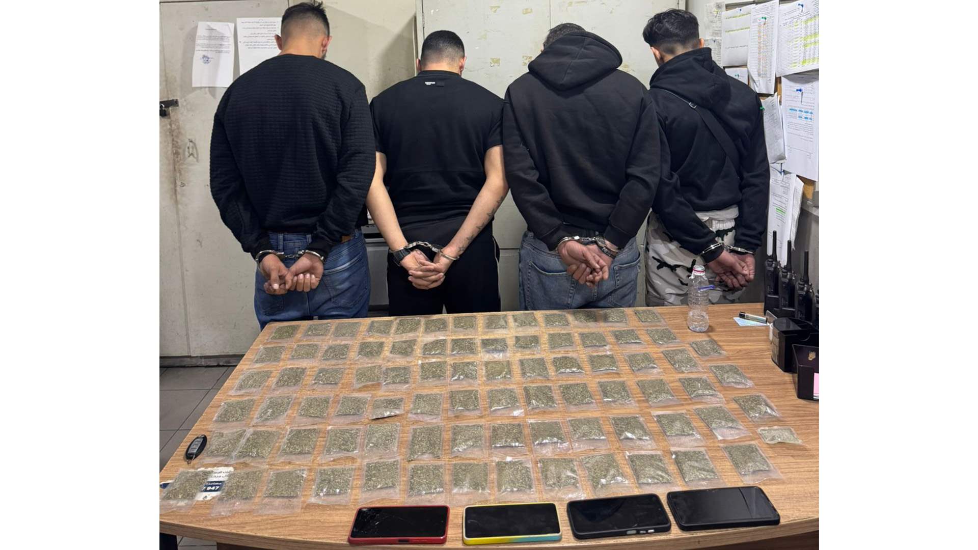 بكمين محكم... القاء القبض على شبكة ترويج مخدِّرات تنشط في الأشرفية