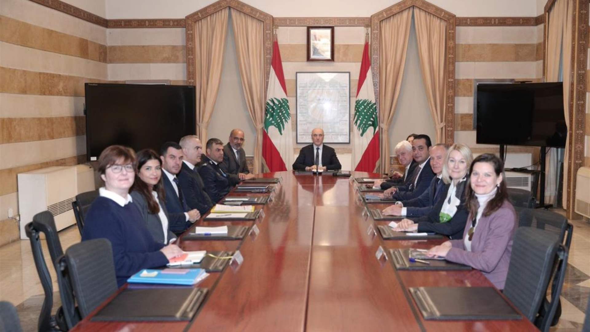 وزير الداخلية عرض مع وفد أممي خطة الحكومة للعودة المنظمة للنازحين السوريين