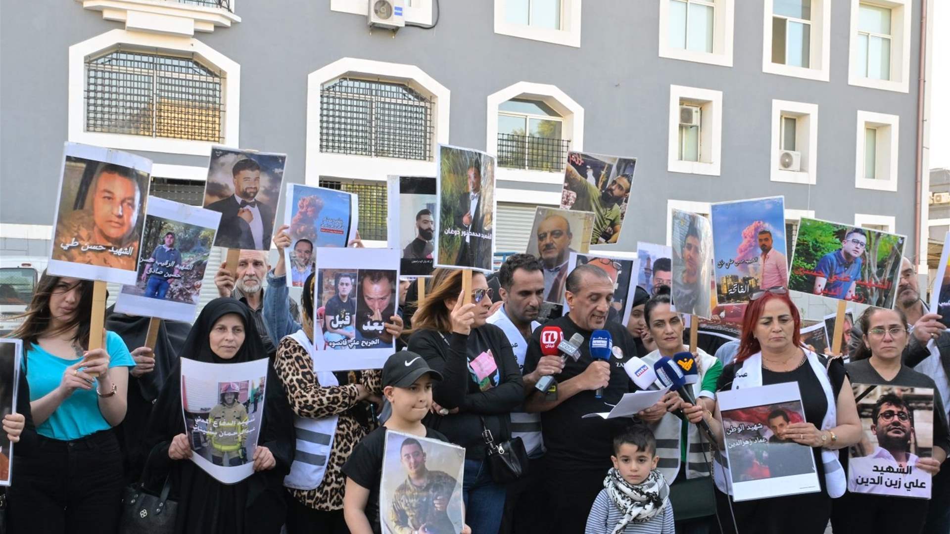 تجمع أهالي شهداء مرفأ بيروت استنكر تعيين غراسيا القزي مديرة عامة للجمارك وطالب بإلغائه