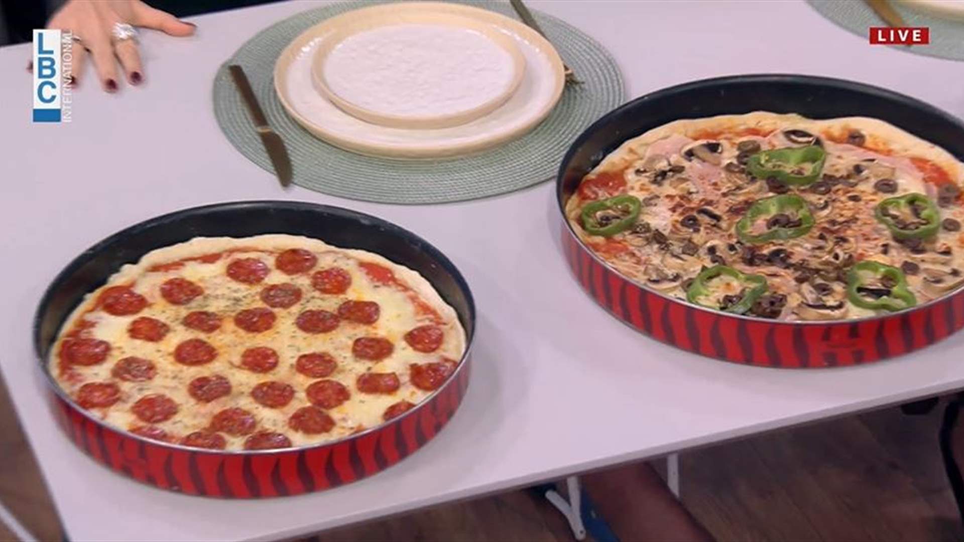 البيتزا والباستا وغراتان البطاطا... أطباق شهية على طريقة الشيف فادي زغيب (فيديو)