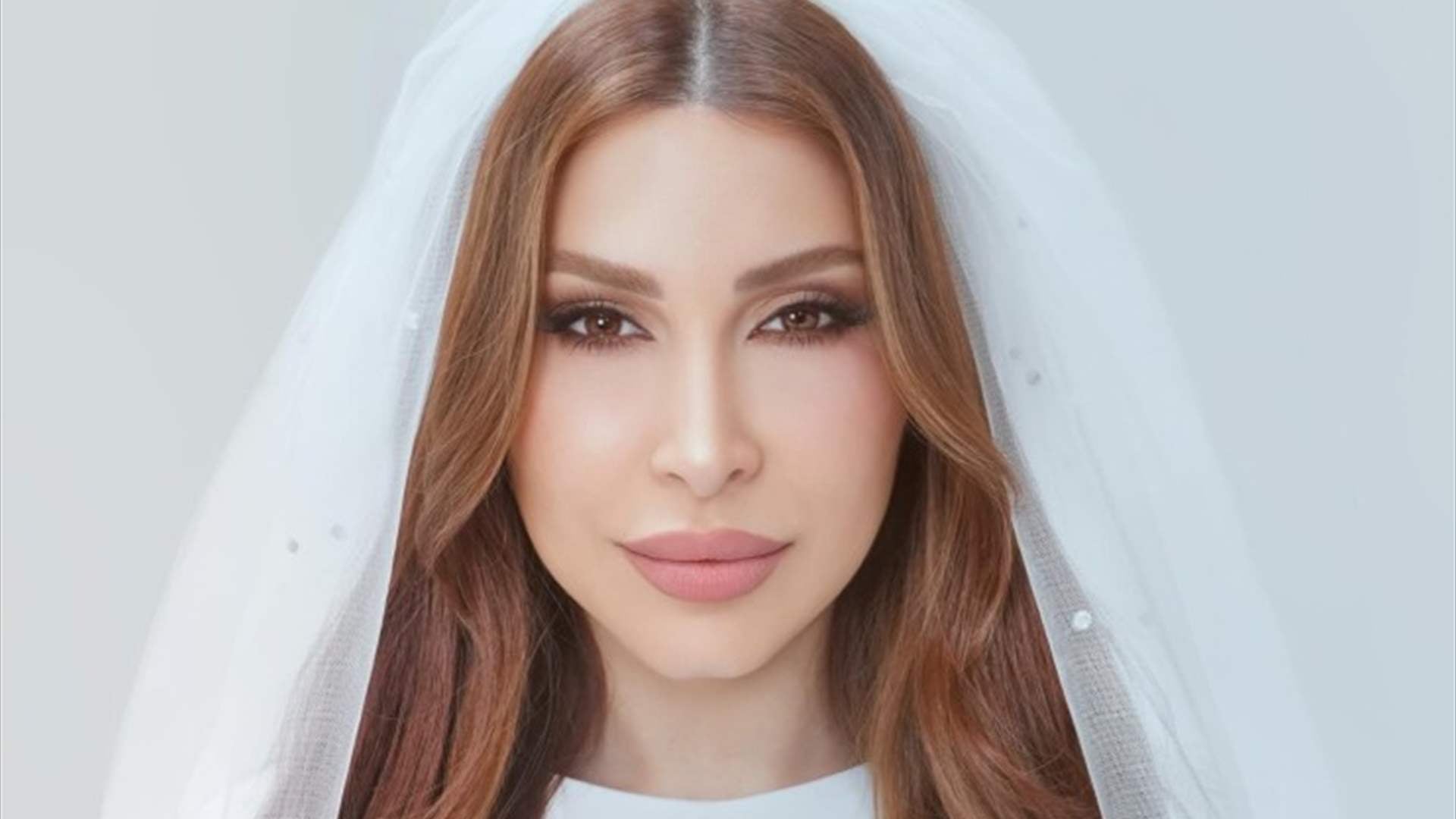 "إن شاء الله تكونوا حبيتوني بالأبيض"… يارا تحسم الجدل حول إطلالة العروس وتكشف: مثل القمر