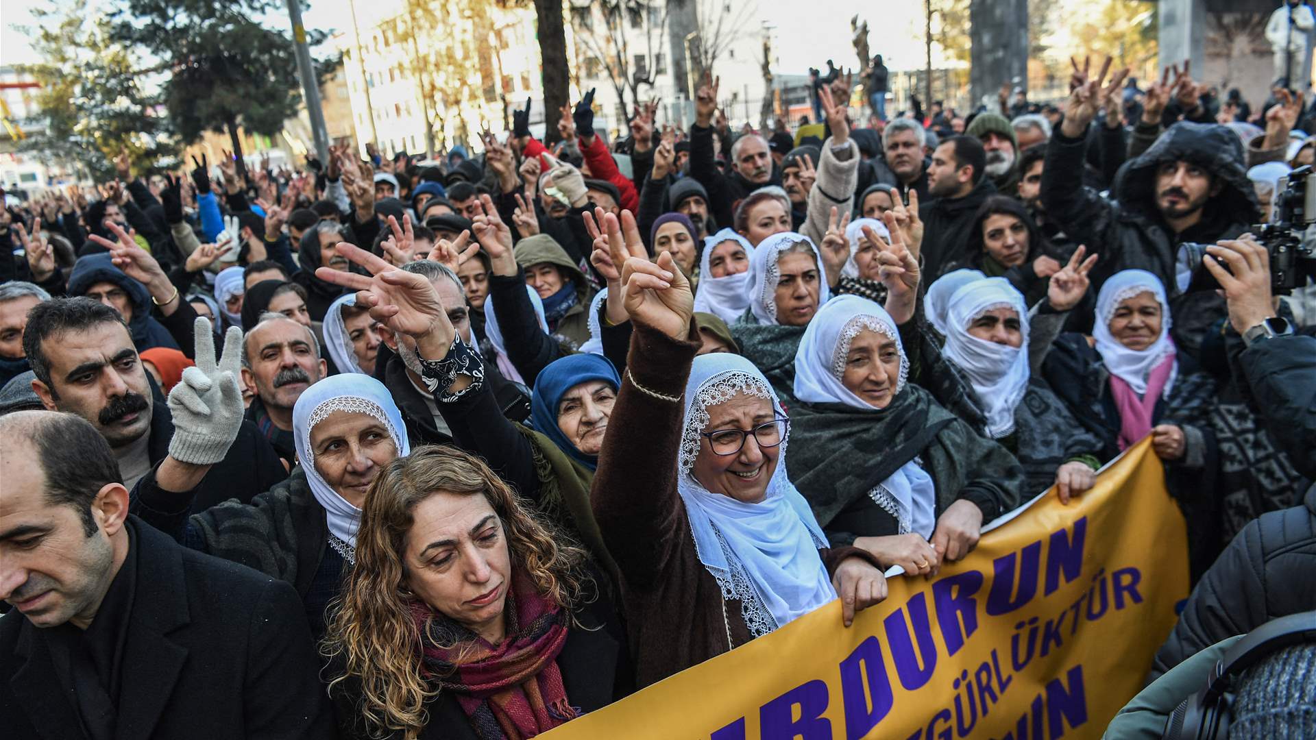 الأحزاب الكردية في تركيا تعلن تضامنها مع الأكراد في سوريا