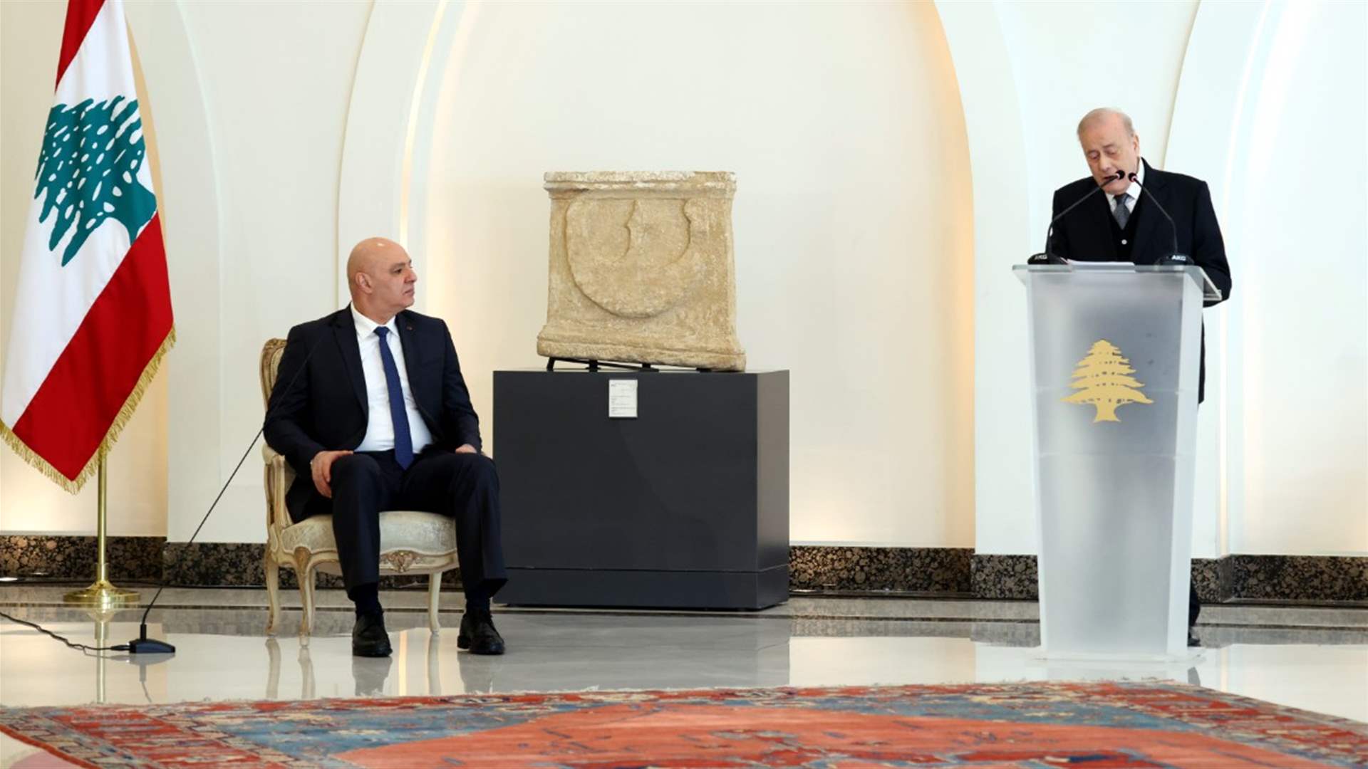 President Aoun urges consular corps to convey Lebanon’s true image, stresses on-time parliamentary elections