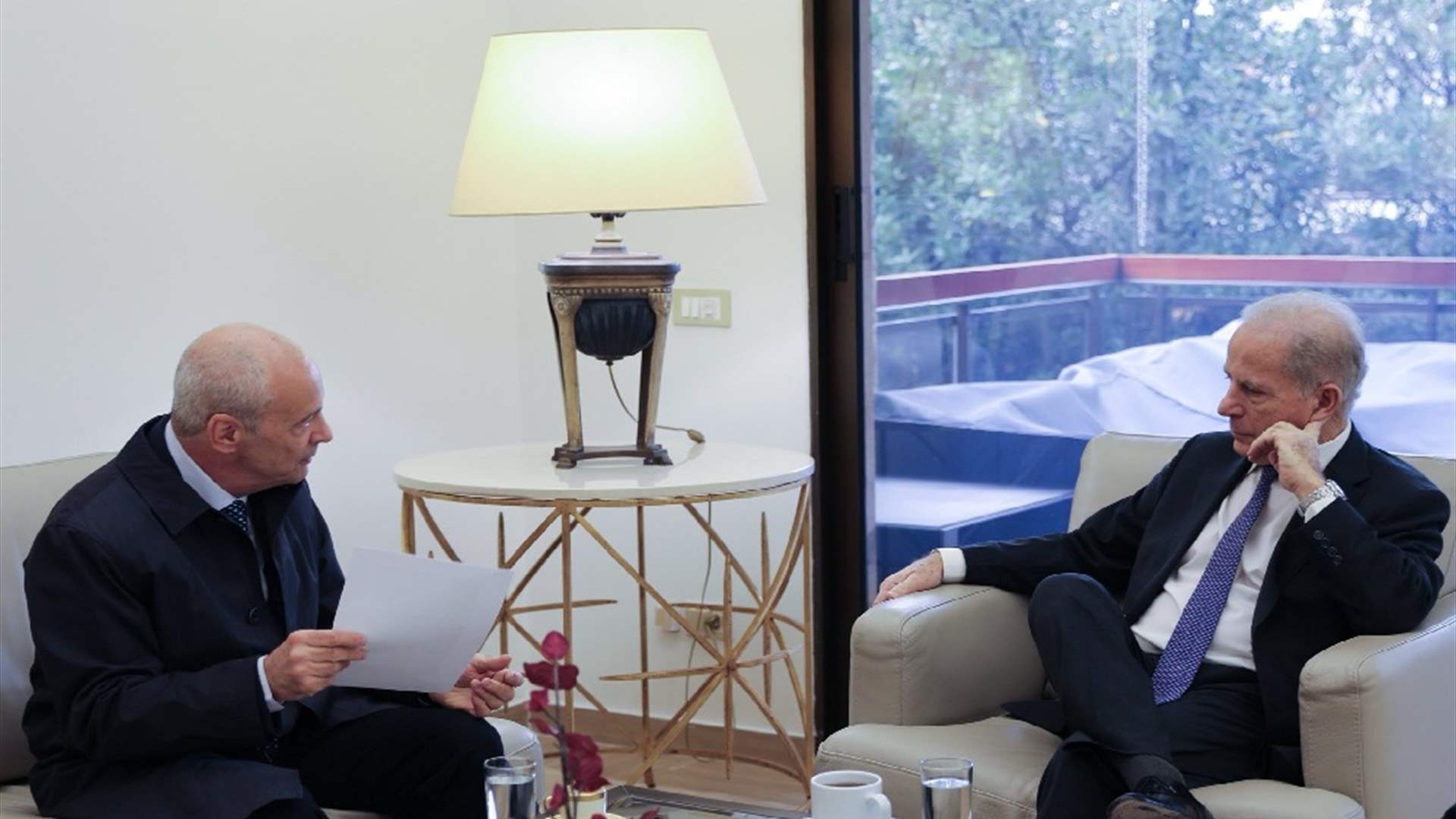 عيسى يشيد بأداء "كهرباء زحلة"