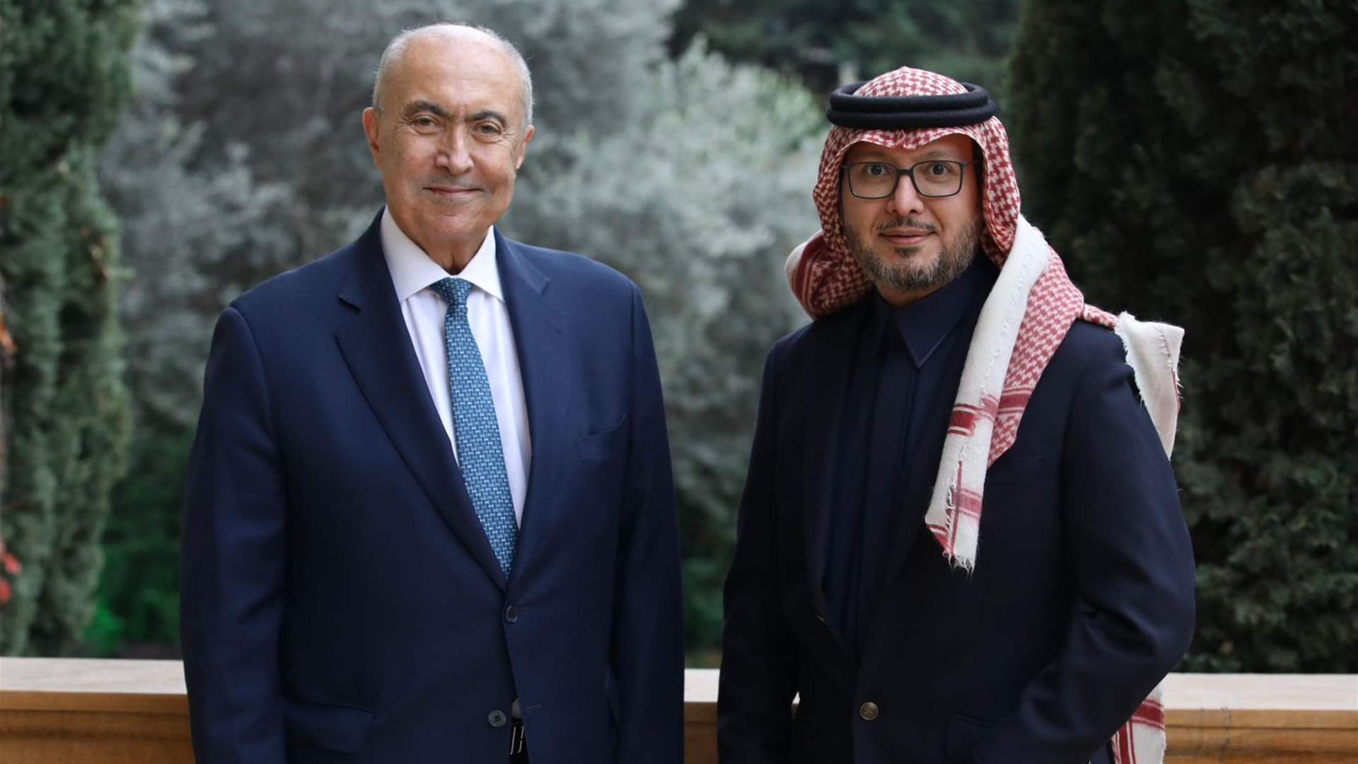 السفير السعودي يستقبل النائب فؤاد مخزومي... وهذا ما تم عرضه