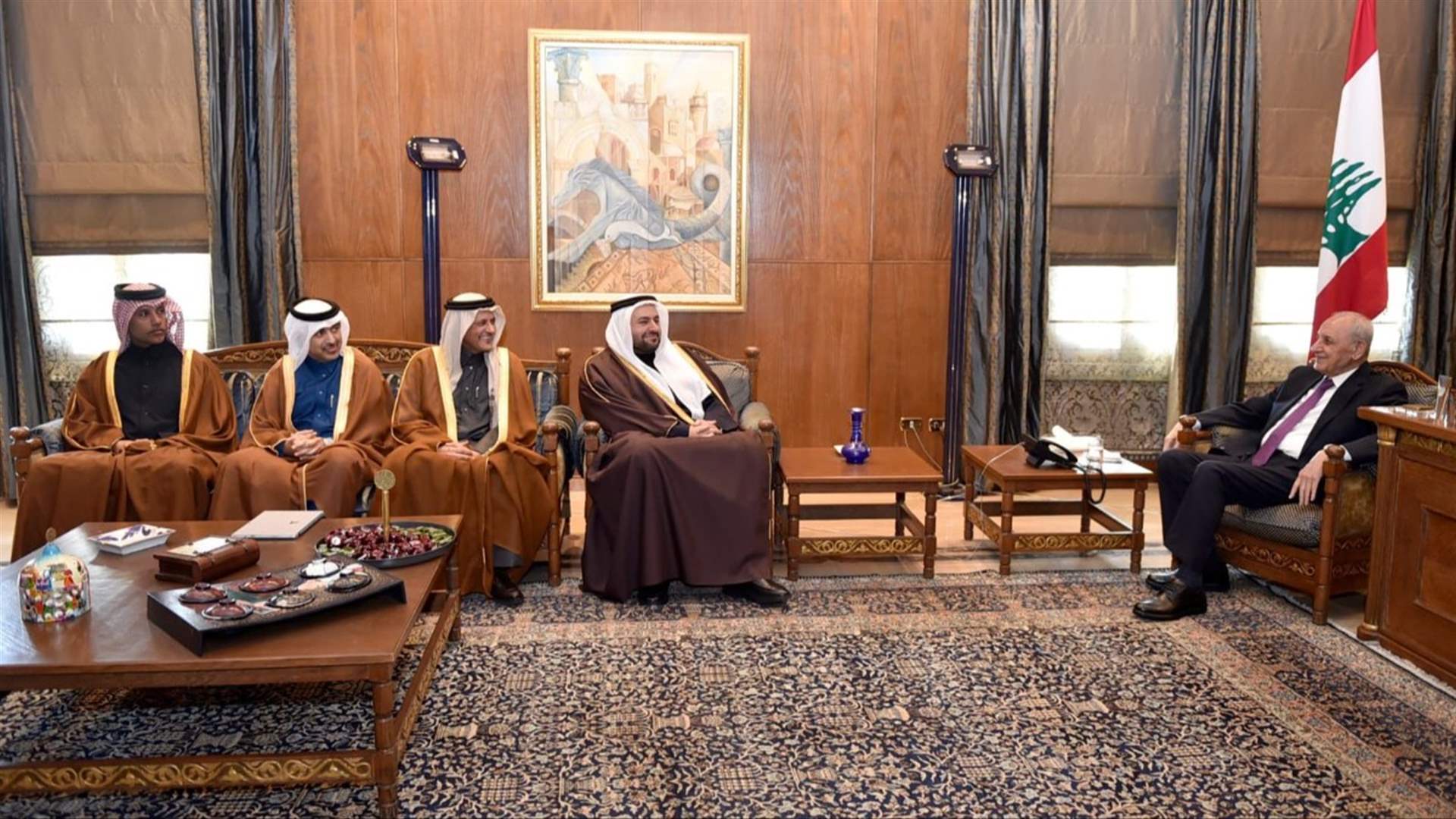 بري عرض مع الخليفي للأوضاع محليا واقليميا وحمله شكر لبنان لدولة قطر لدعمها الدائم