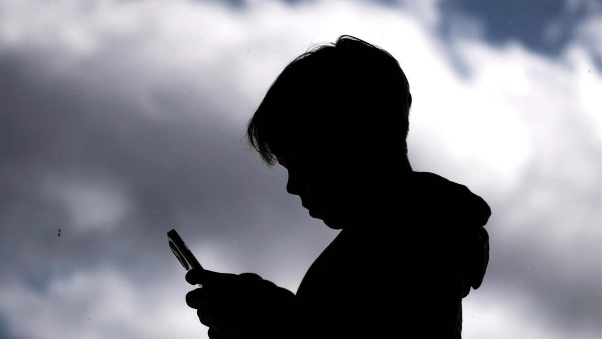 France has the right to ban social media for under-15s, says EU