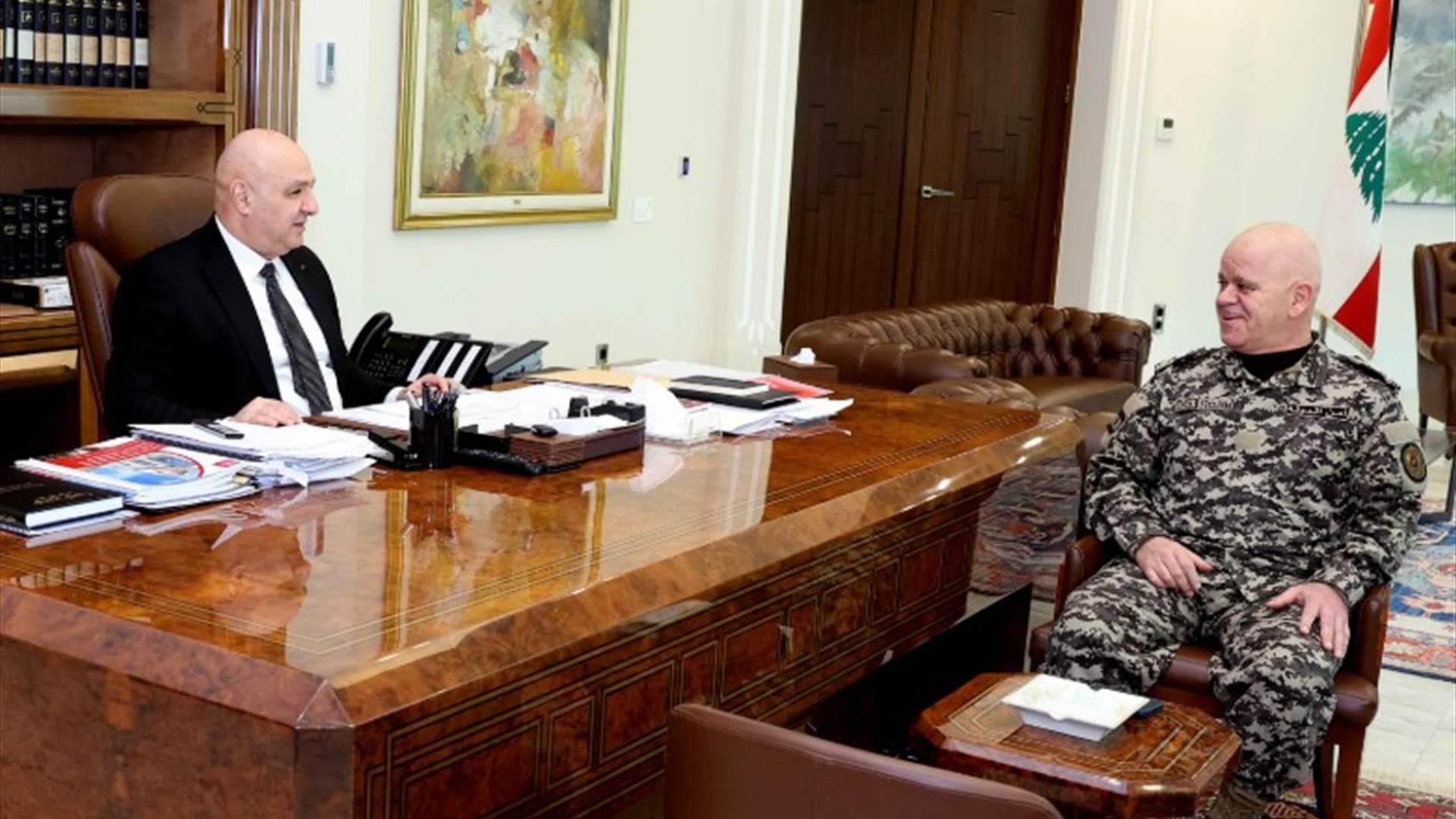 لقاءات اقتصادية واجتماعية في قصر بعبدا...