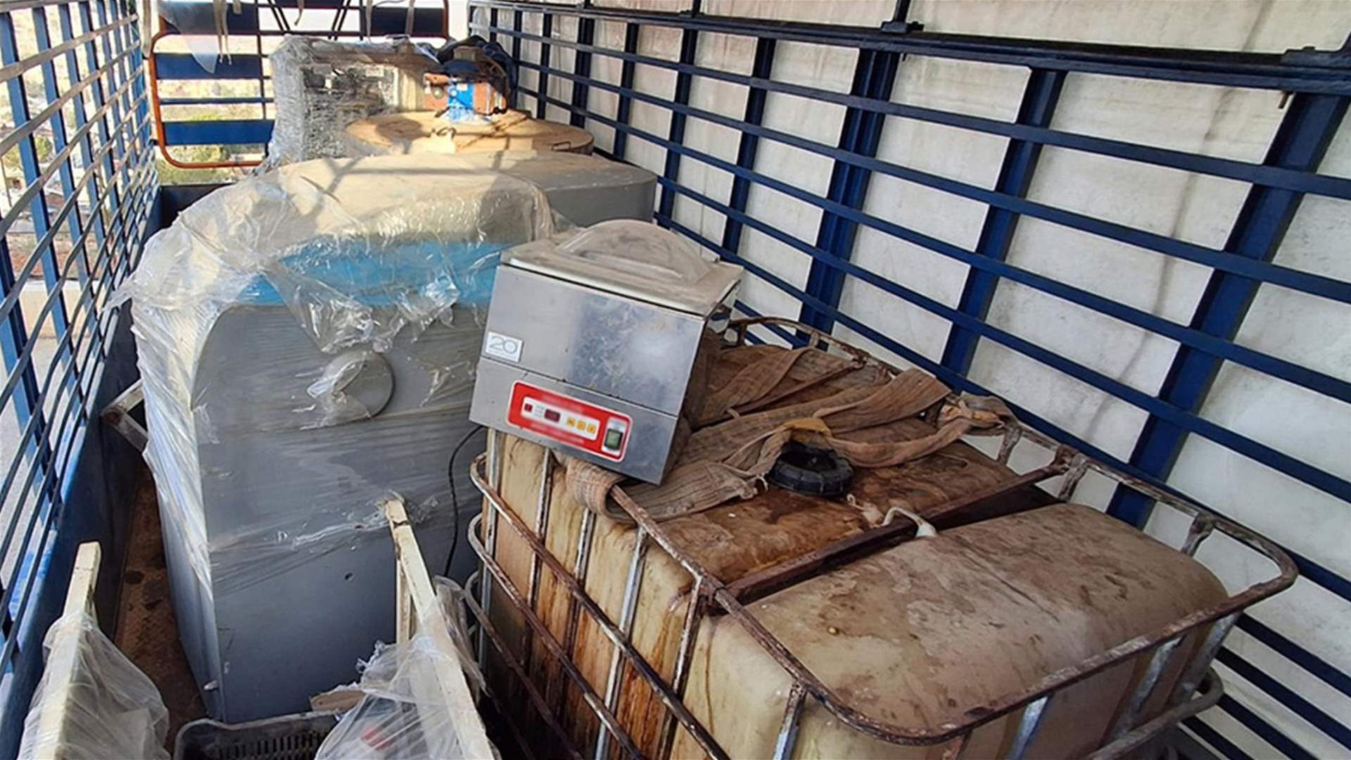 الجيش: عمليات دهم وضبط معمل نقّال لتصنيع المخدرات في منطقة تل الأبيض - بعلبك