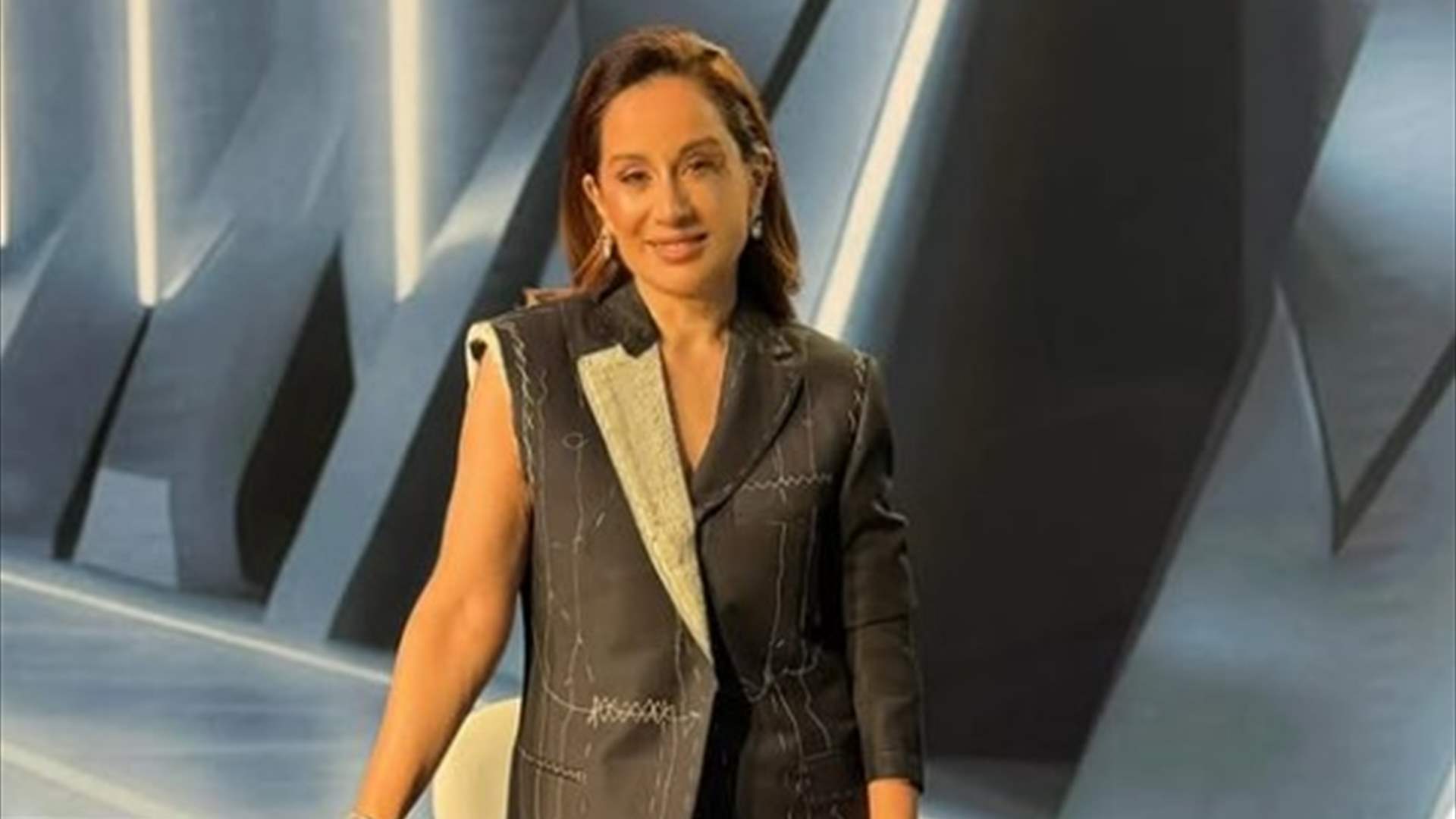 "هذه مواصفات رجل أحلامي"... كارين رزق الله تكشف: من هي الموهبة الّتي تراها نجمة المستقبل؟ (فيديو)