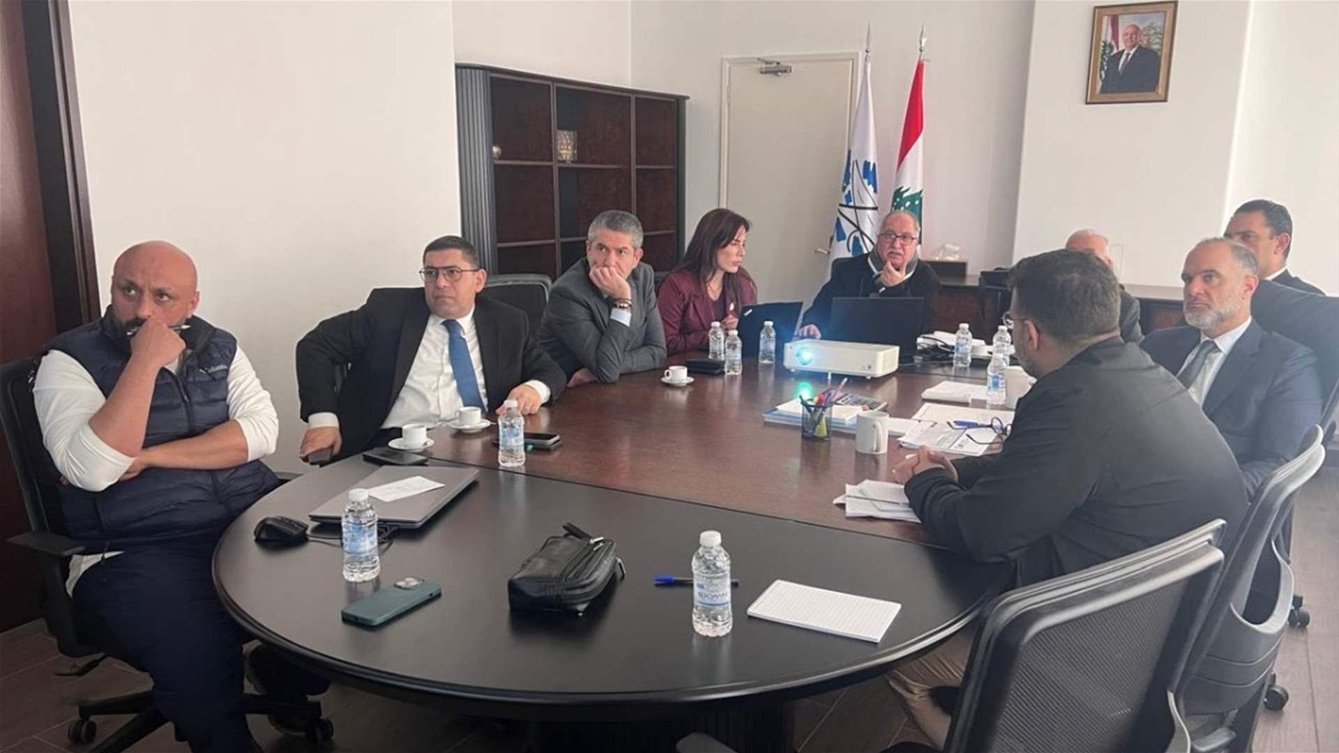 رسامني عقد سلسلة اجتماعات: وزارة الأشغال تتابع ملف طريق ضهر البيدر بدقة عالية