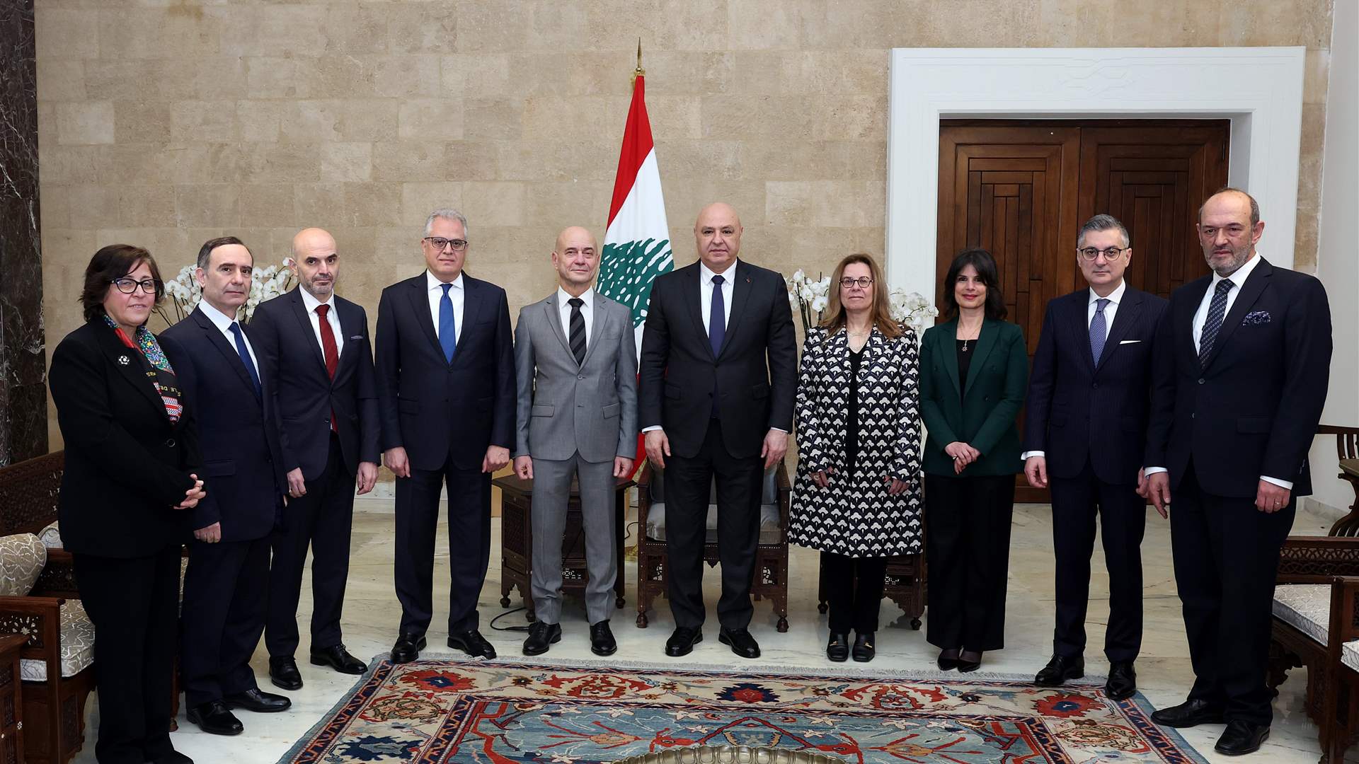 الرئيس جوزاف عون للسفراء في الإدارة المركزية: سهّلوا شؤون المواطنين بعيدًا عن التعقيدات وساهموا في تفعيل عمل السفارات في الخارج