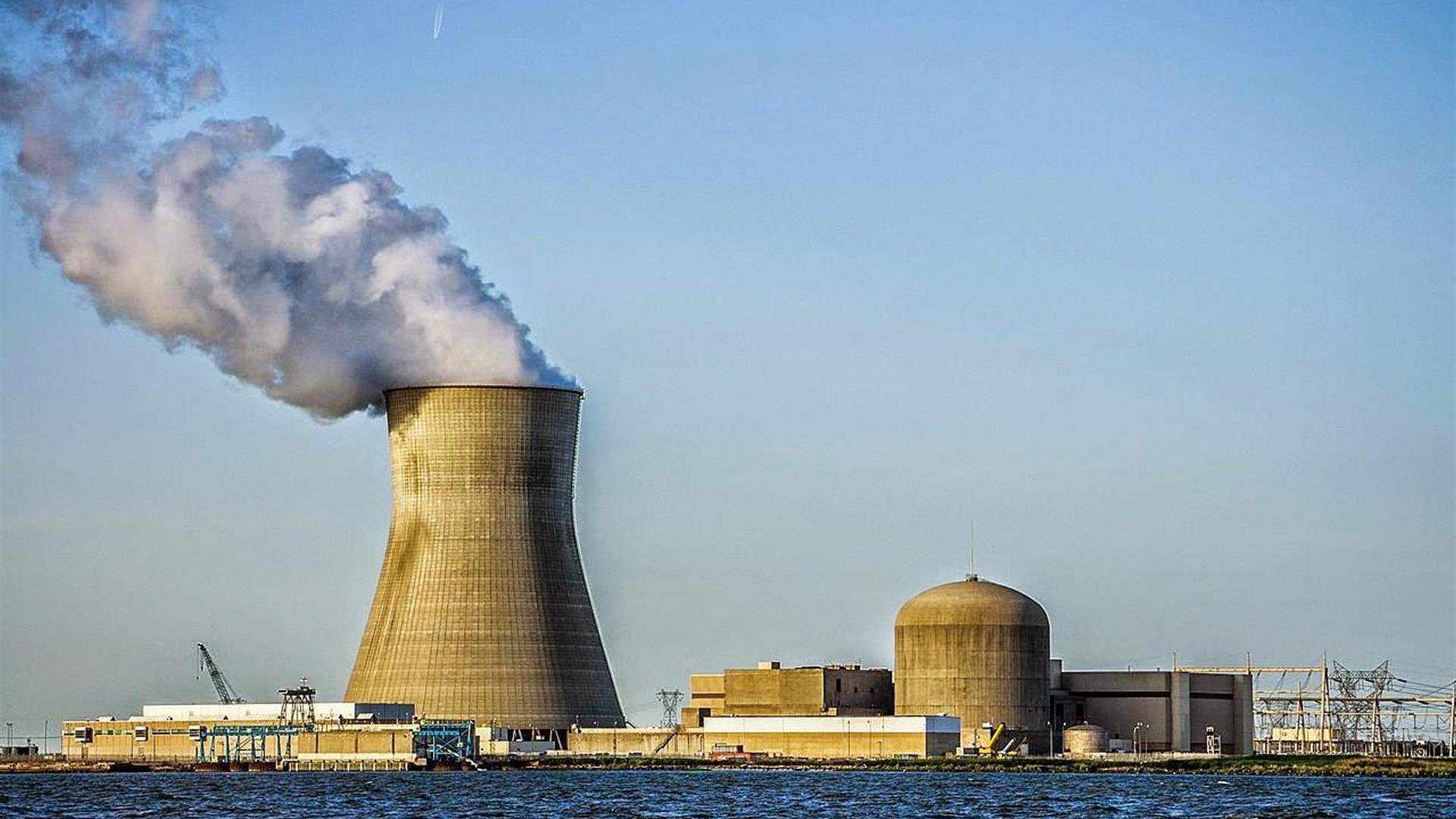 مسؤول: روسيا تعرض على الإمارات بناء محطات طاقة نووية لها 