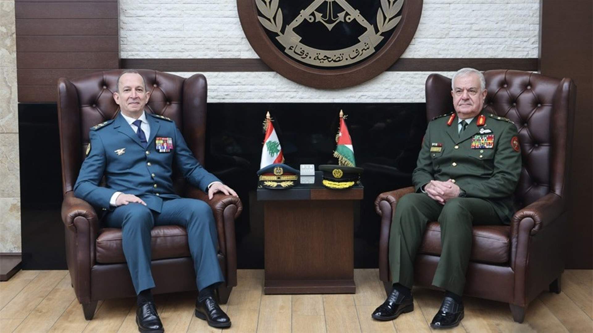 قائد الجيش بحث مع اللواء الحنيطي في تعزيز التعاون بين الجيشَين اللبناني والأردني