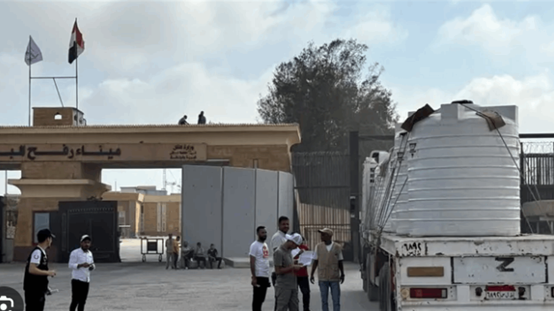 إسرائيل تعيد الأحد فتح معبر رفح جزئيا للأفراد تحت رقابة مشددة