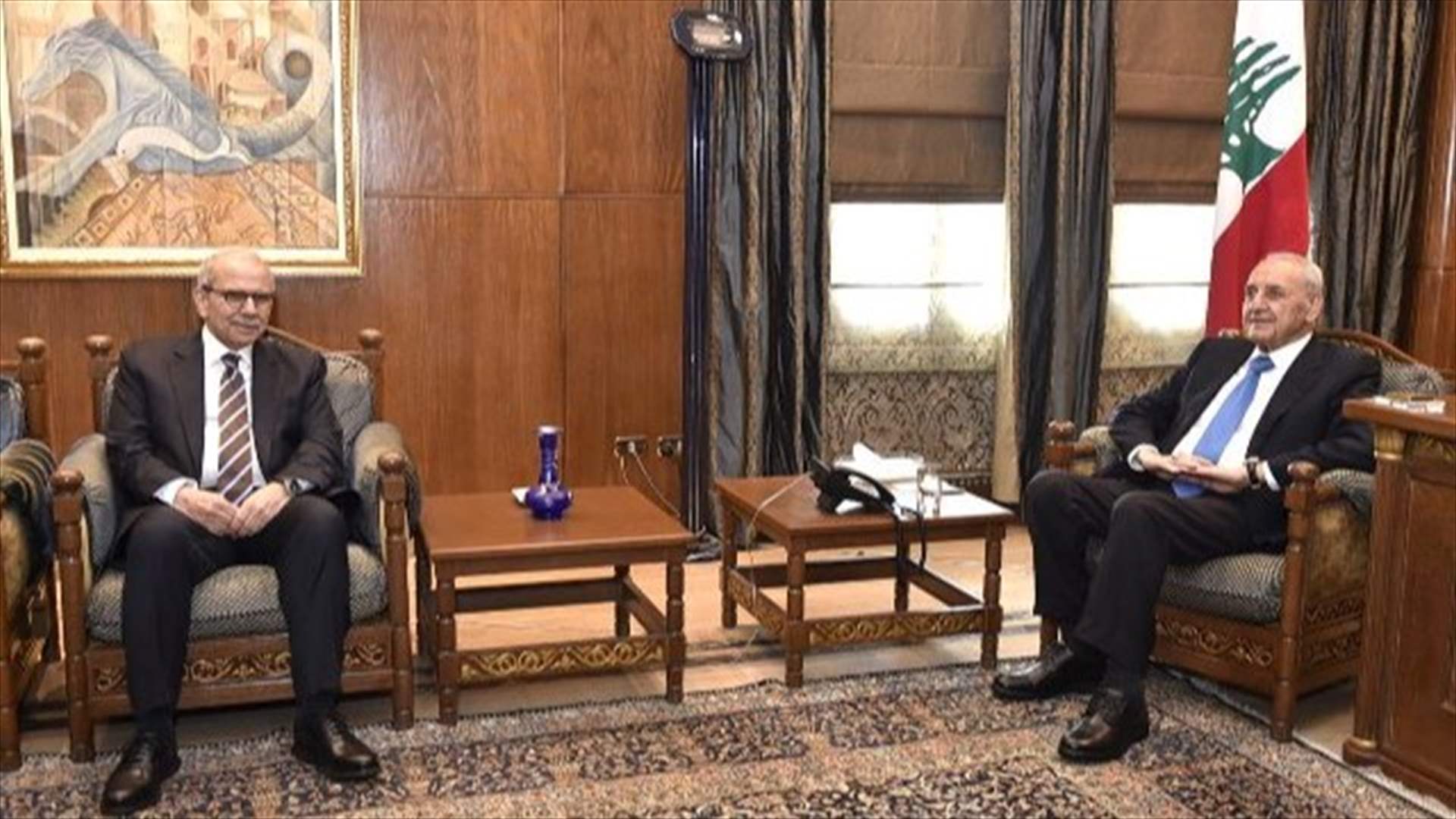 بري عرض ورئيس الحكومة للمستجدات سياسيا وميدانيا واستقبل القاضي عبود ومجلس نقابة محامي طرابلس