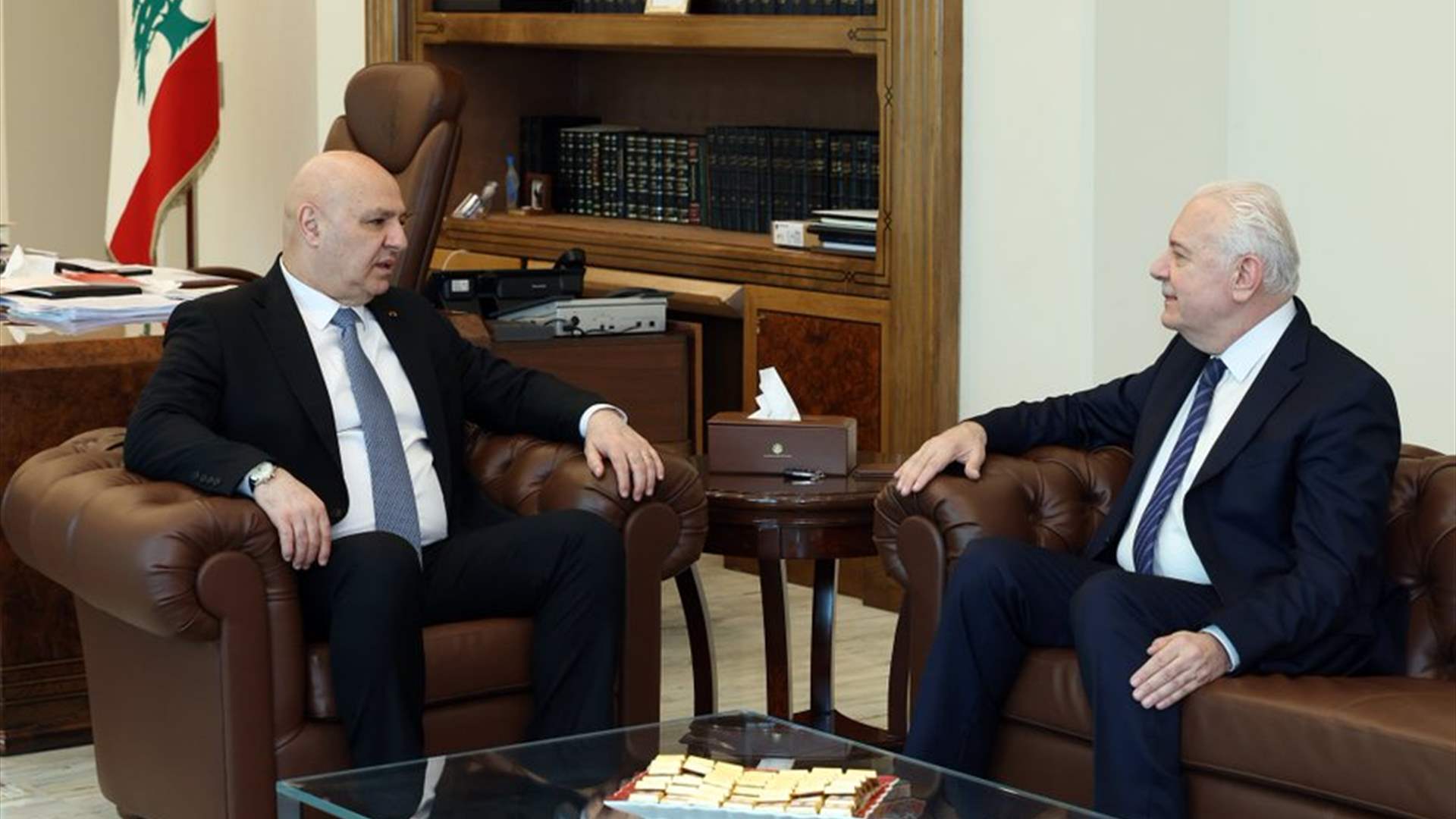 الرئيس جوزاف عون عرض مع رئيس مجلس القضاء الأعلى القاضي سهيل عبود أوضاع المحاكم وحاجات العاملين في القضاء