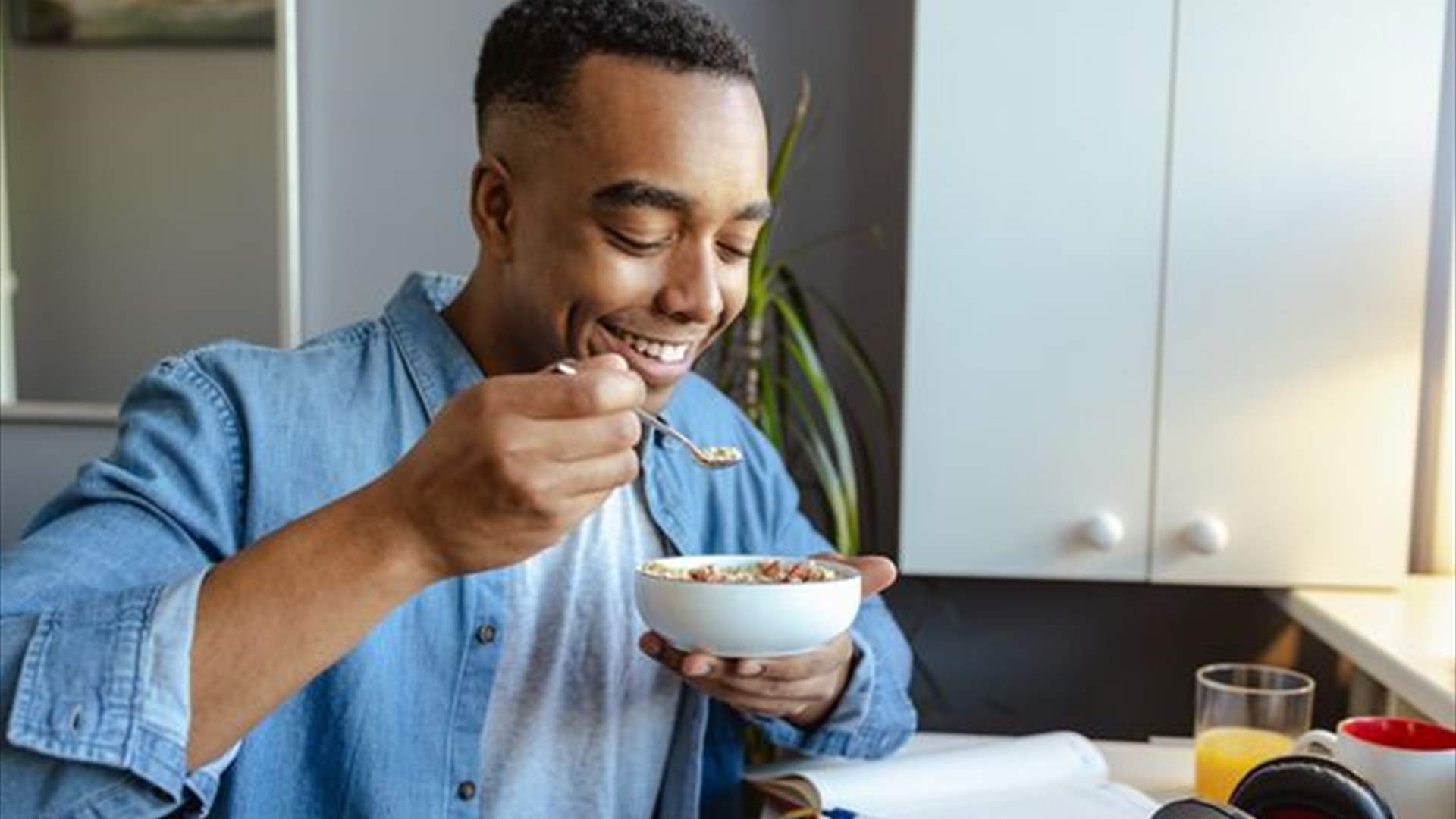 وجبة فطور قادرة على خفض نسبة الكوليسترول لديكم بشكل ملحوظ... هذا ما اقترحته دراسة جديدة!