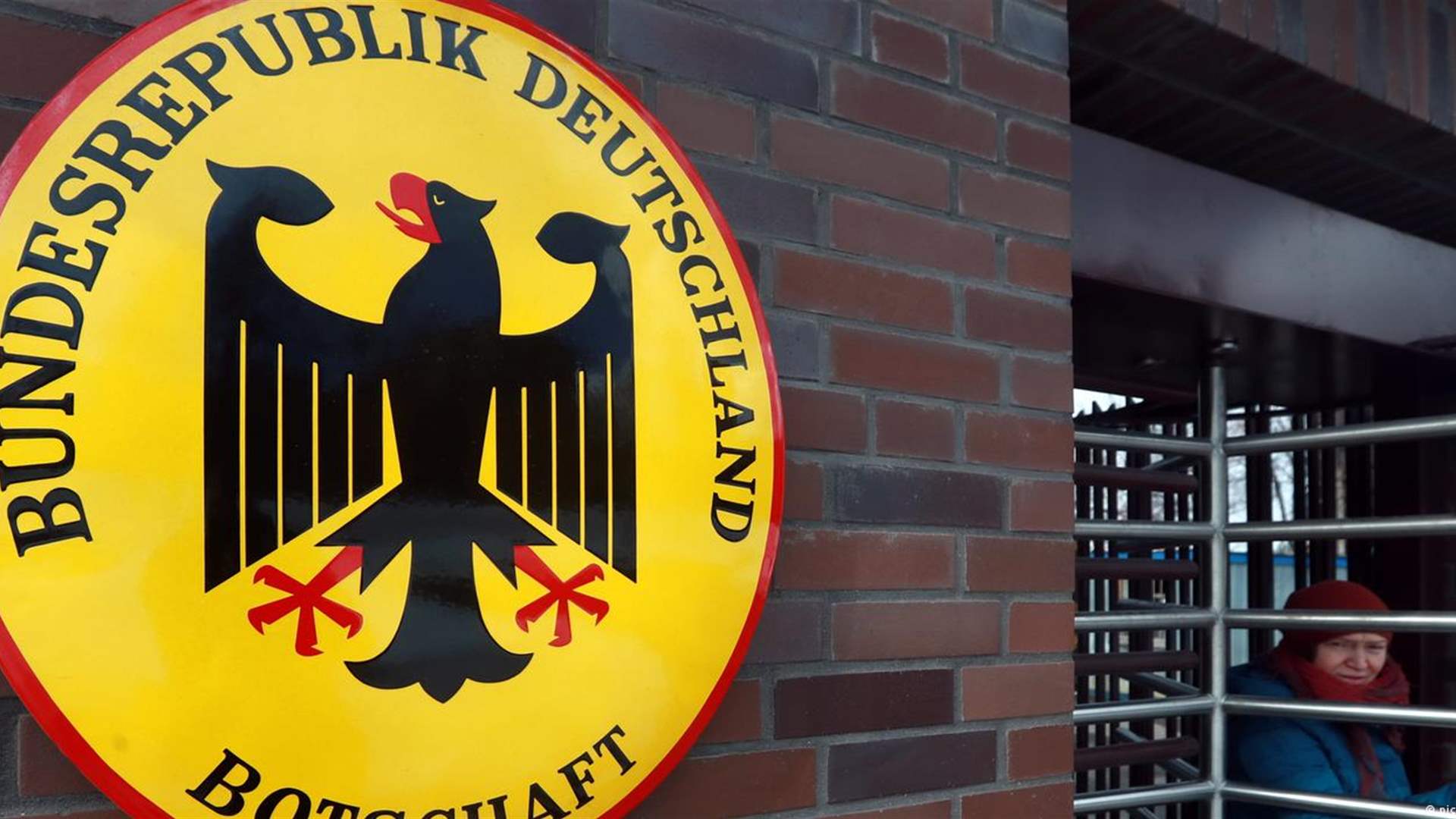 Russia expels German diplomat in tit-for-tat move