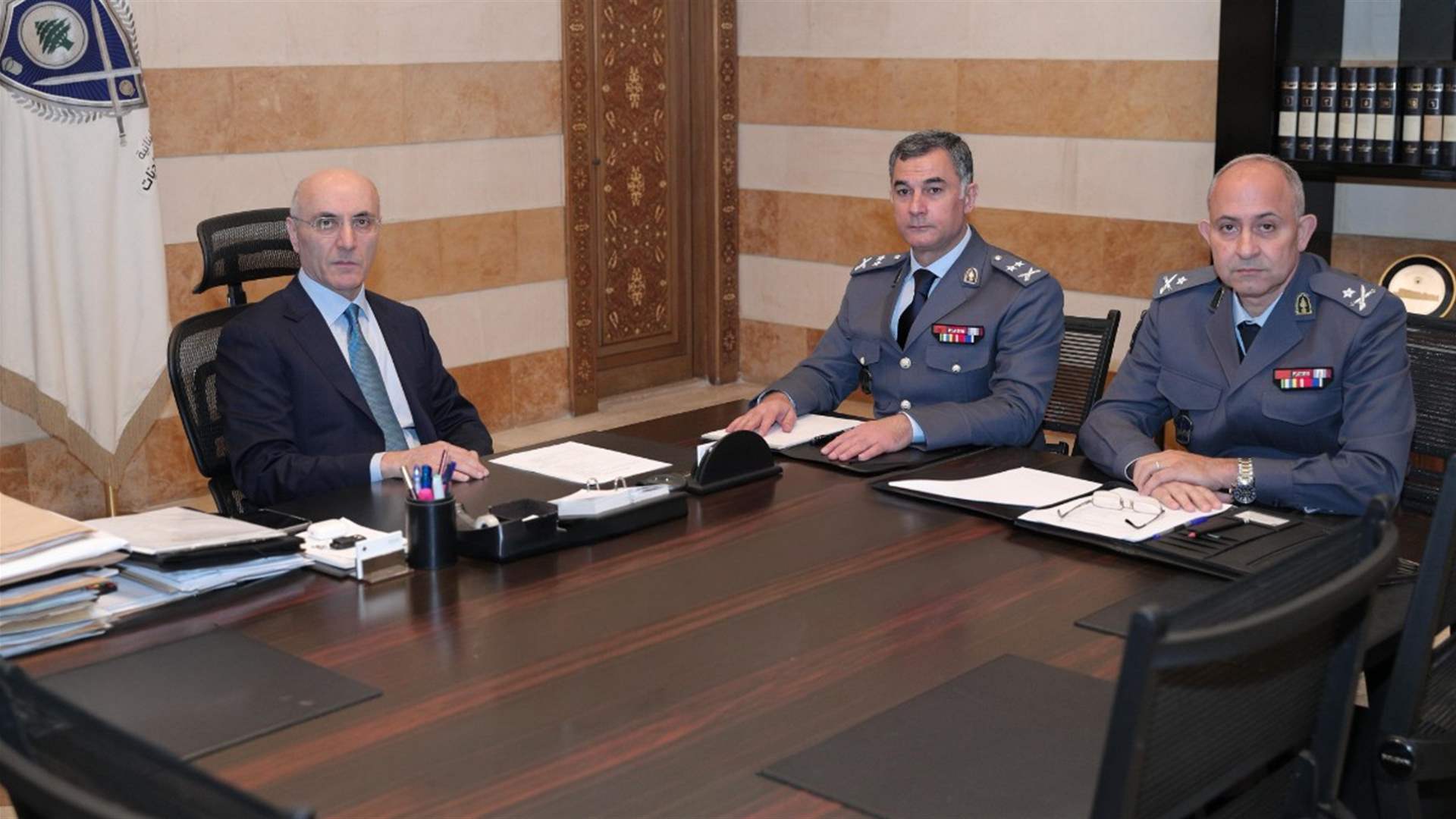 الحجار عرض مع اللواء عبدالله الأوضاع الأمنية والتحضيرات لمؤتمر باريس 