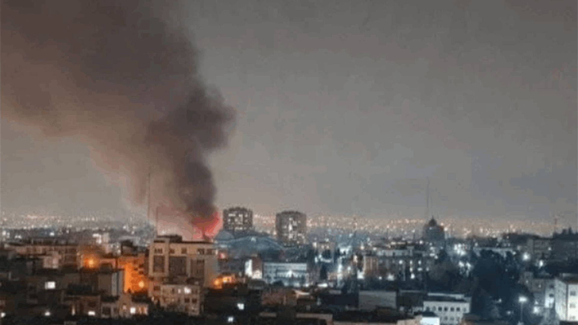 وسائل إعلام إيرانية: وقوع انفجار في مقرّ للجيش في العاصمة طهران