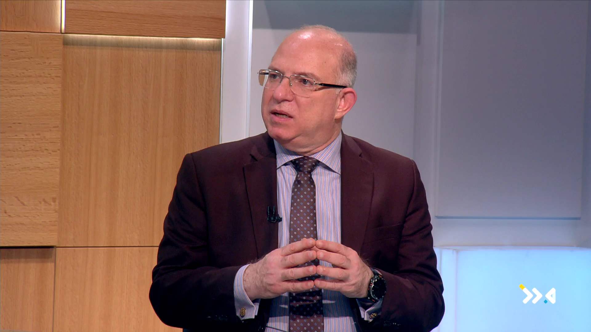 وزير العمل لـ "جدل": حلّ قريب لتعويضات نهاية الخدمة وحملات صارمة على المؤسسات المخالفة