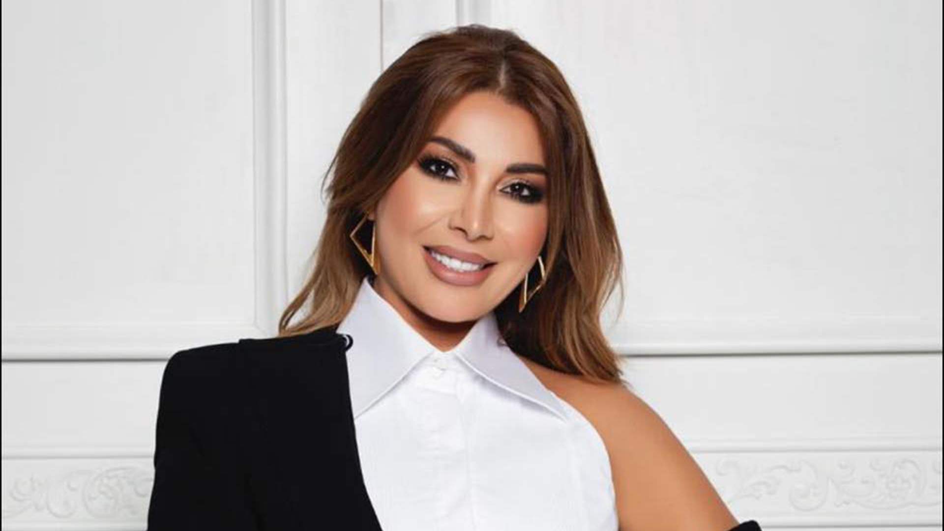 ألين خلف تسرق الأضواء بإطلالة جلدية عصرية في أحدث ظهور لها (صور)