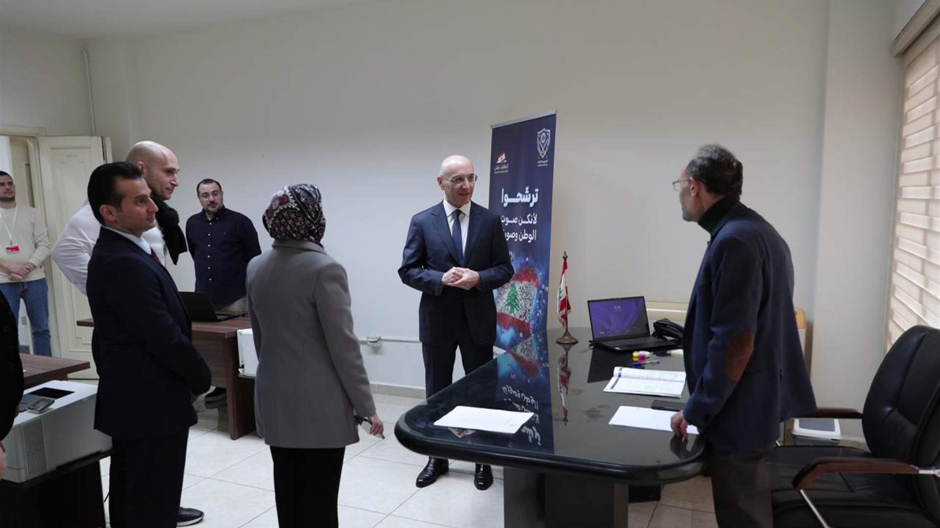 الوزير الحجار يتفقد مراكز استقبال طلبات الترشيح للانتخابات النيابية 2026